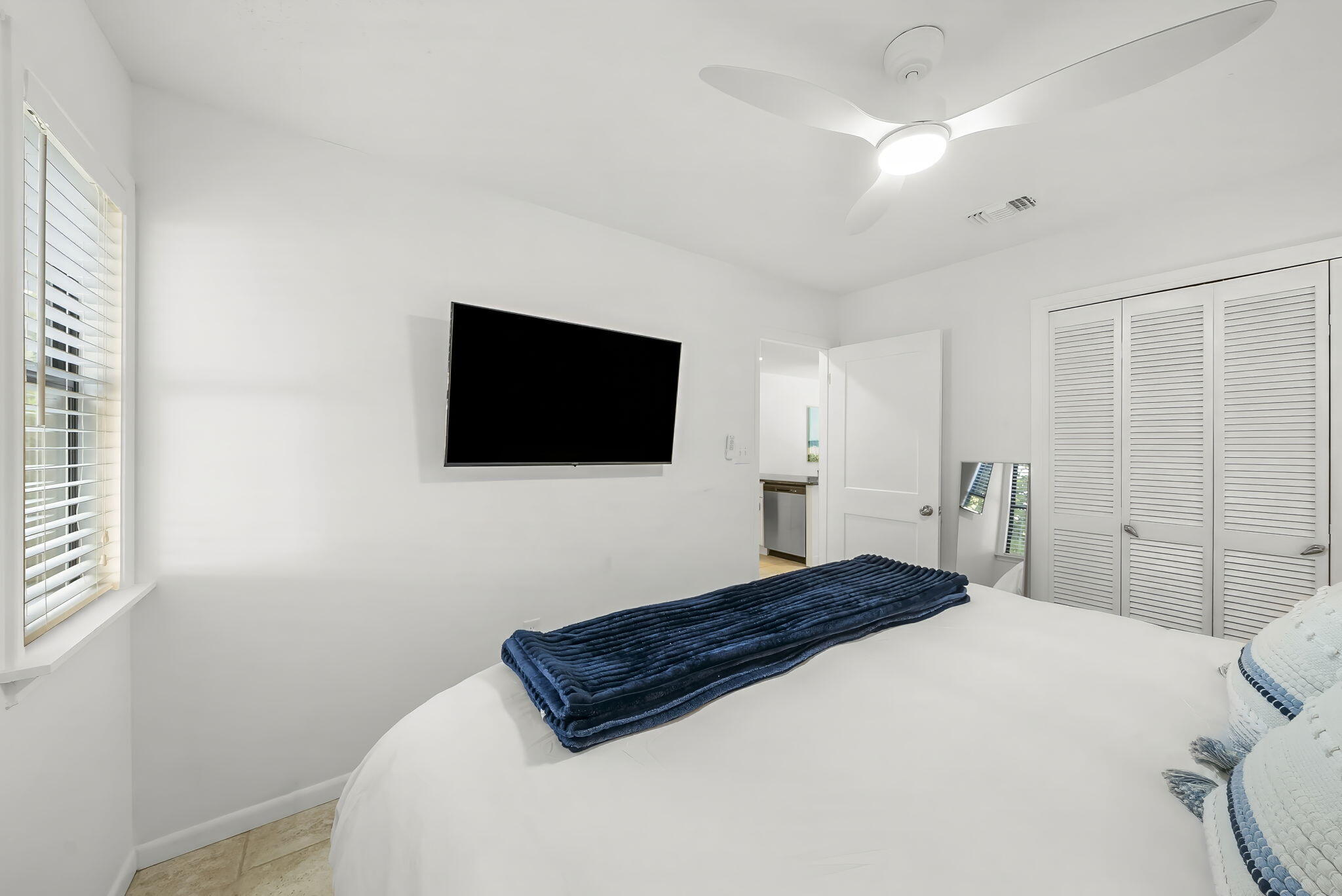 BEACHWOOD VILLAS CONDO - Residential