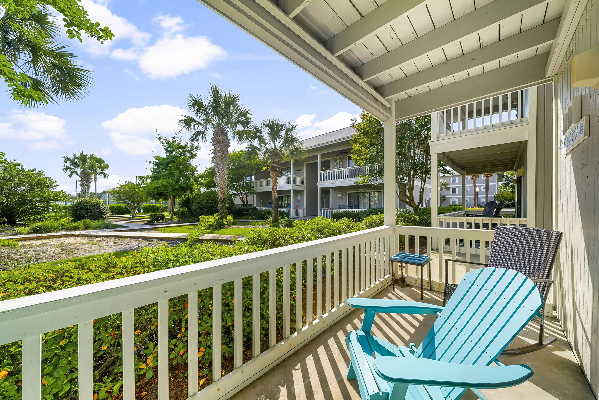BEACHWOOD VILLAS CONDO - Residential
