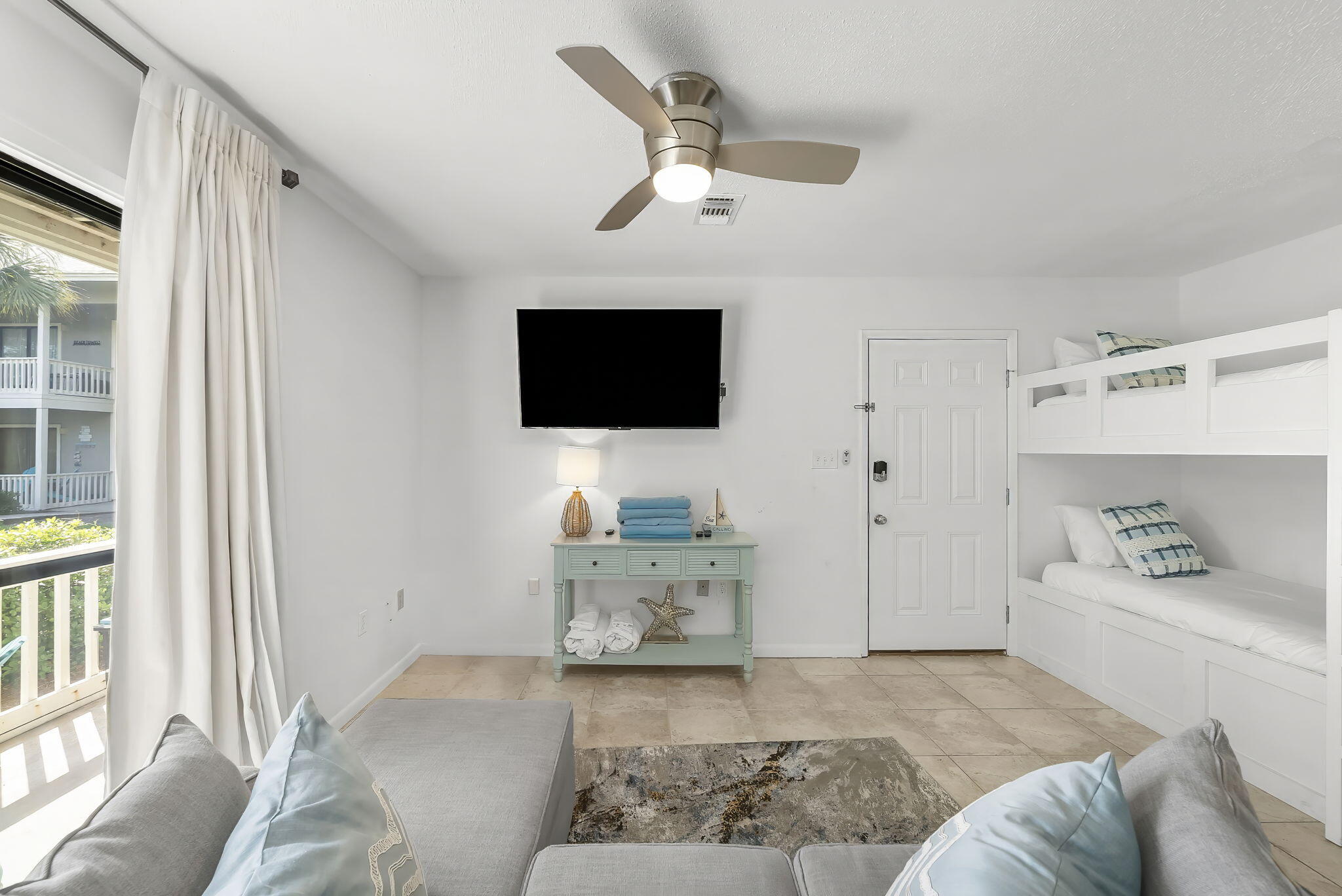 BEACHWOOD VILLAS CONDO - Residential