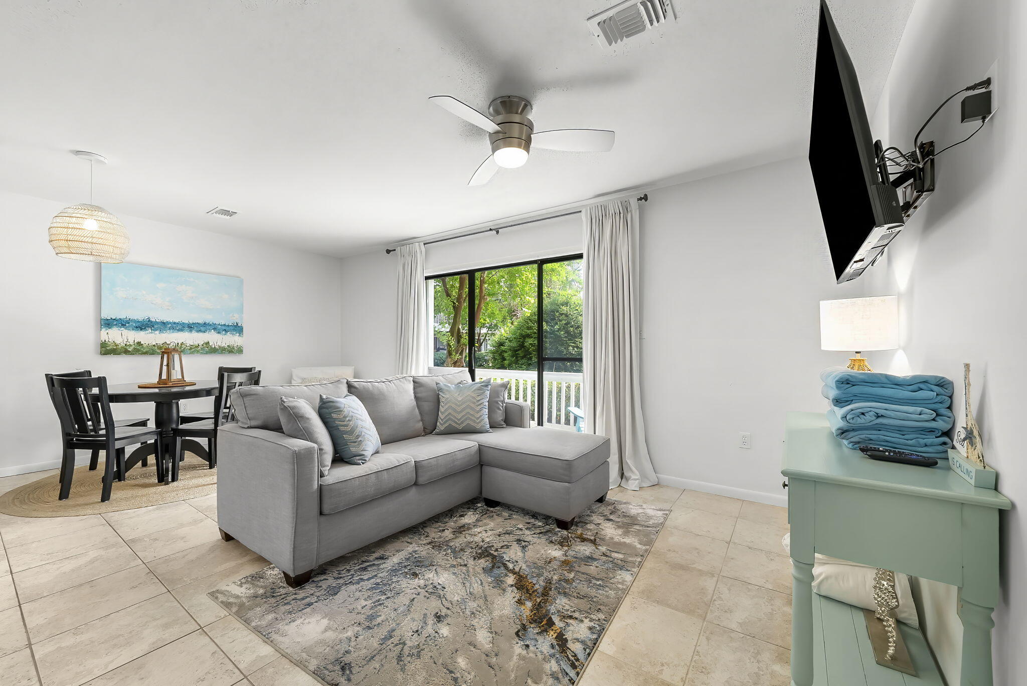BEACHWOOD VILLAS CONDO - Residential