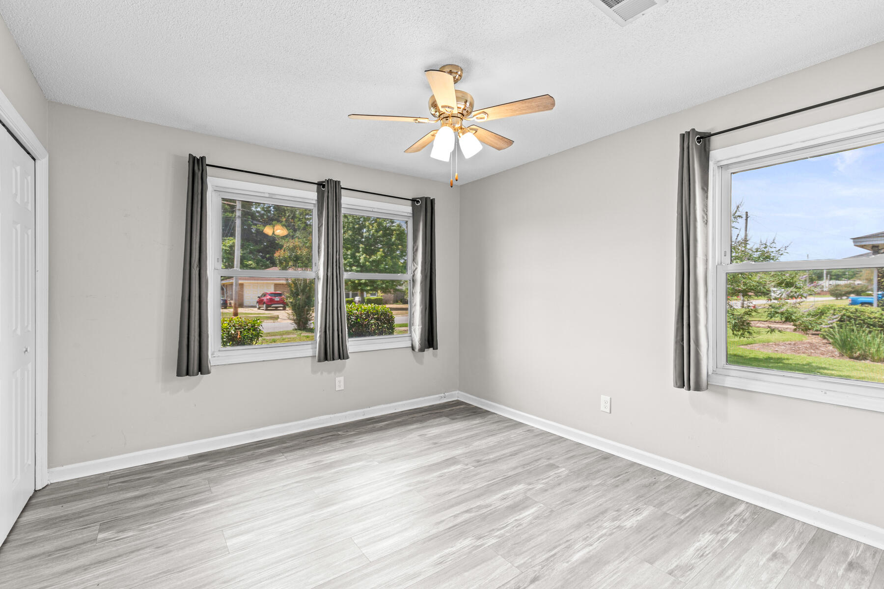 CLAIRE ESTATES - Residential