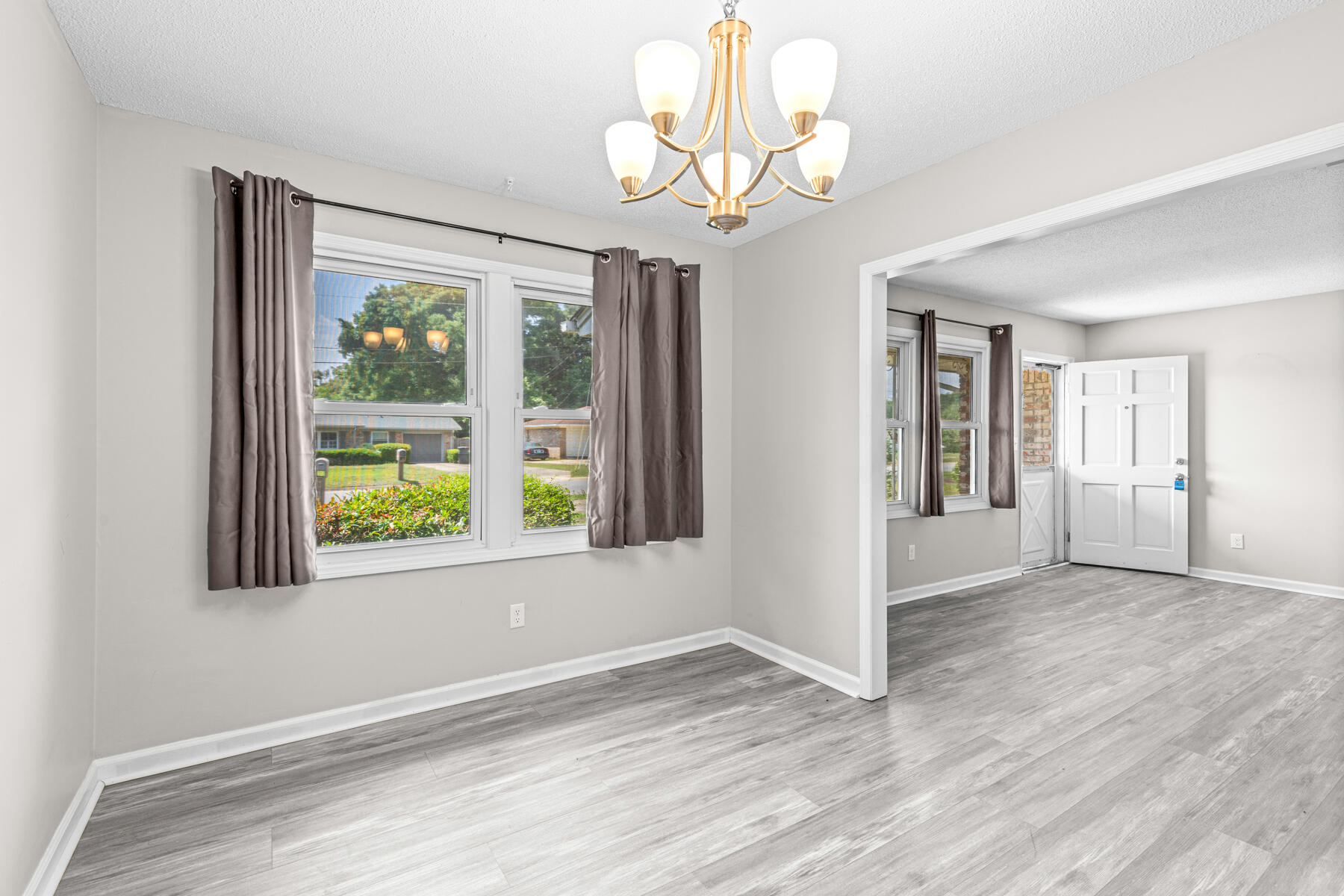 4360 beau terra Lane
