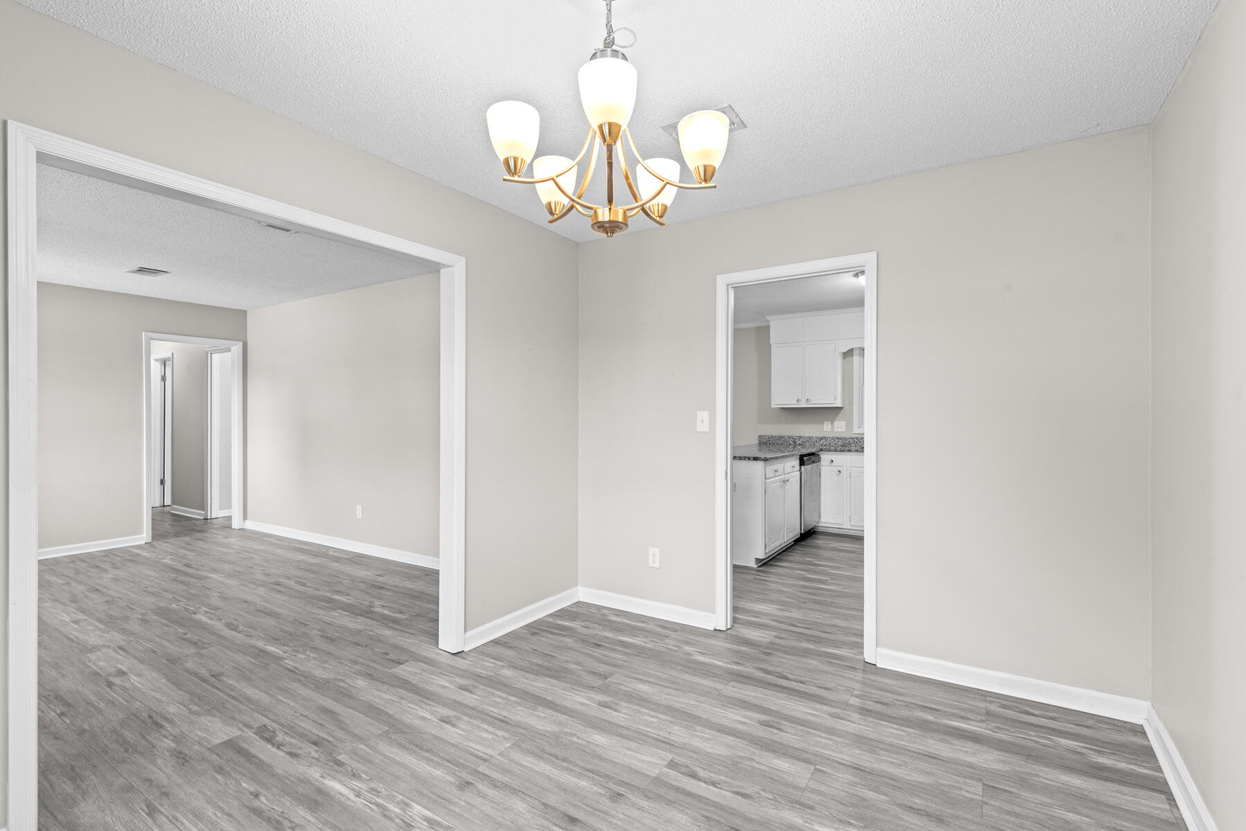 4360 beau terra Lane