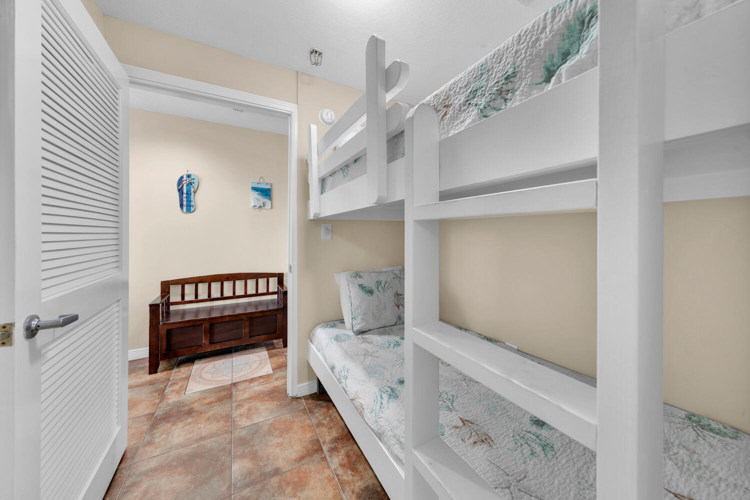 DESTIN WEST BEACH & BAY RESORT-GULFSIDE - Residential