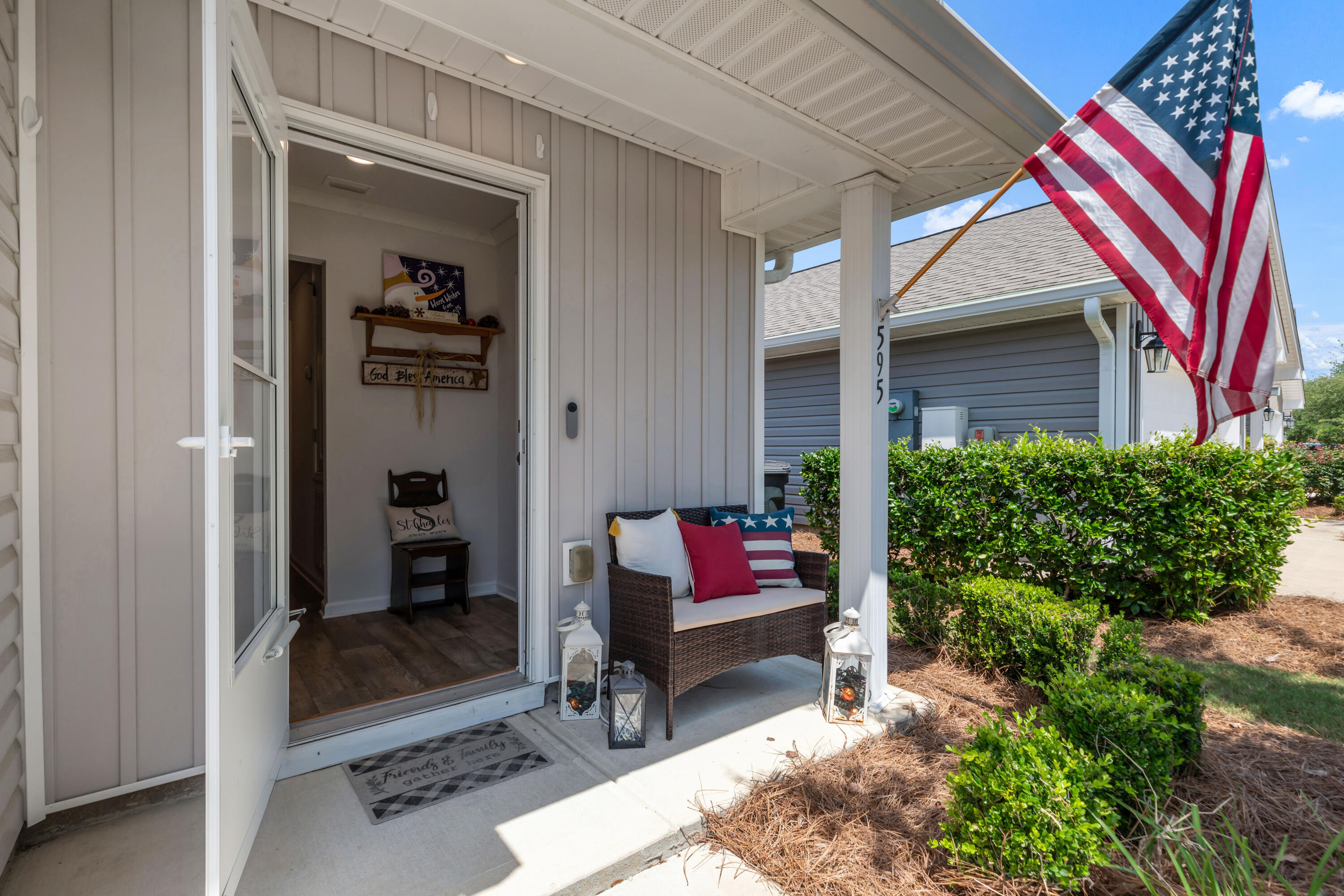 HAMMOCK BAY - Residential