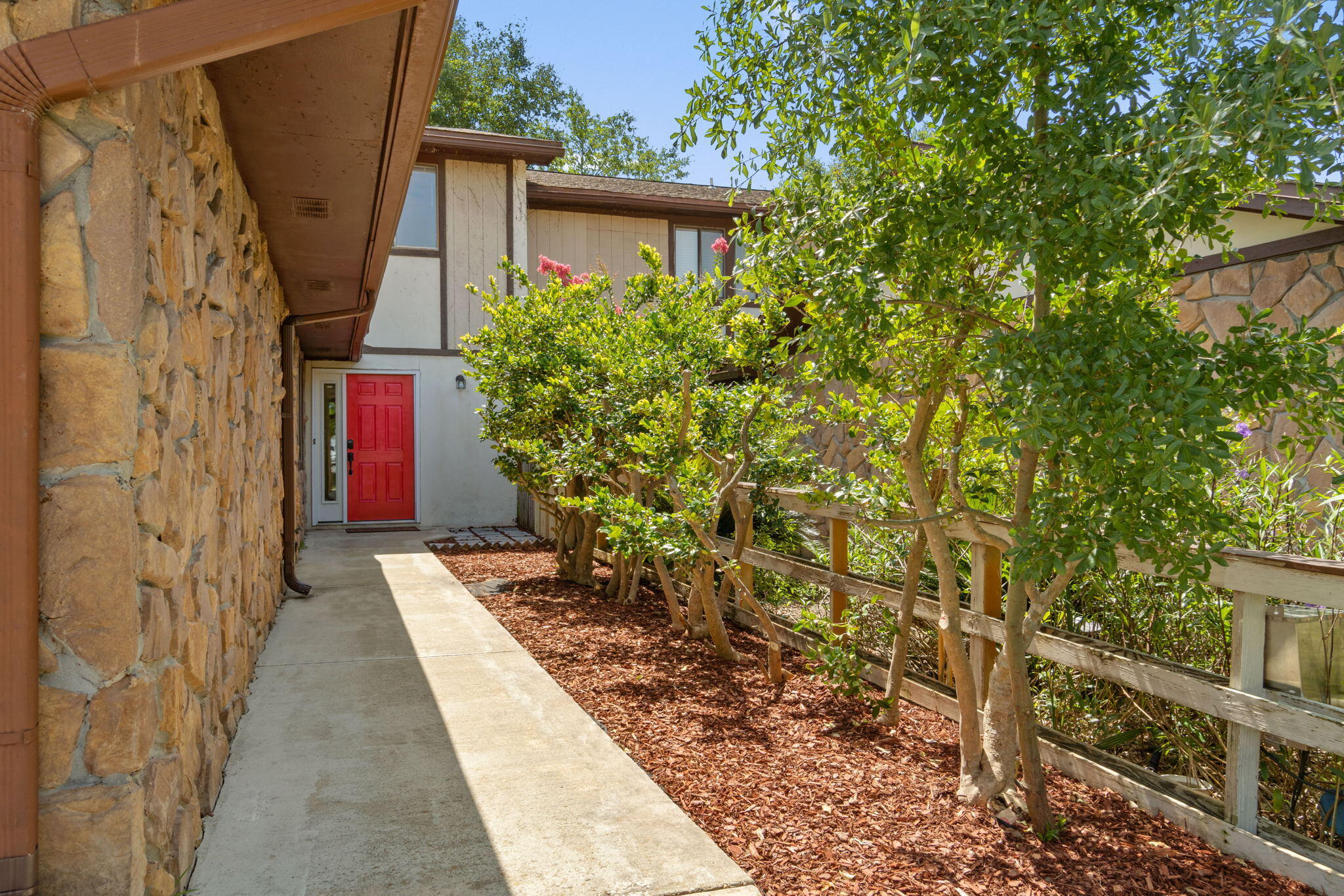 HONEYTREE - Residential