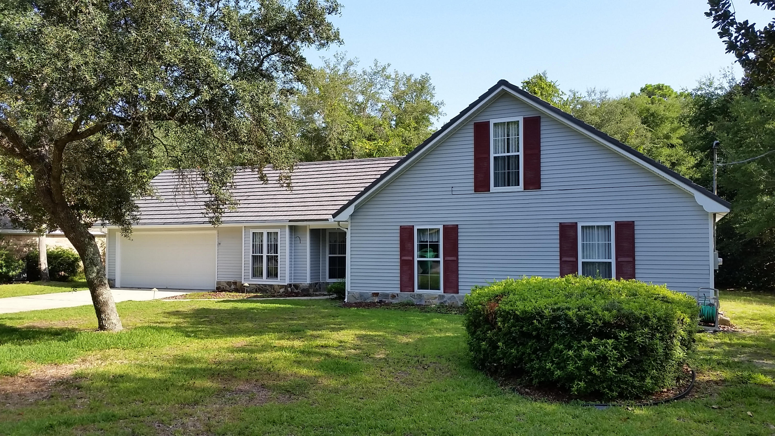BAYOU POQUITO - Residential
