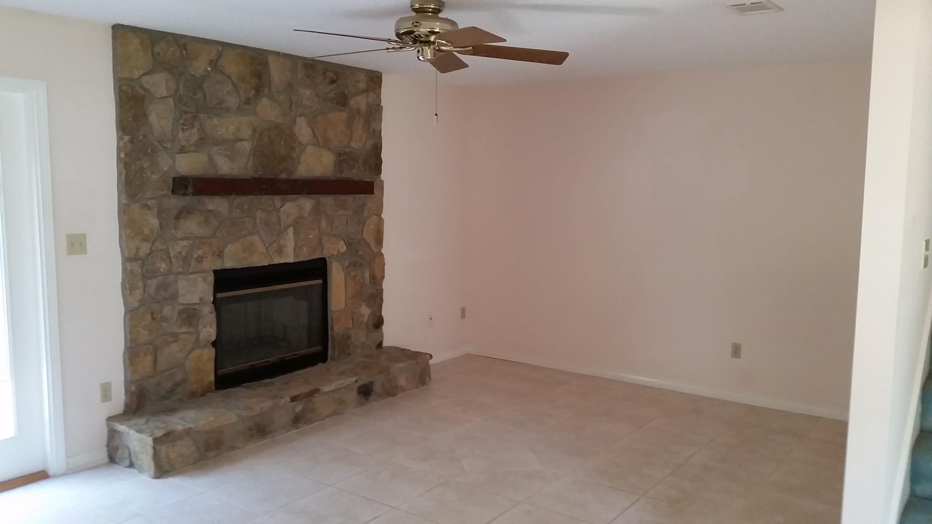 BAYOU POQUITO - Residential