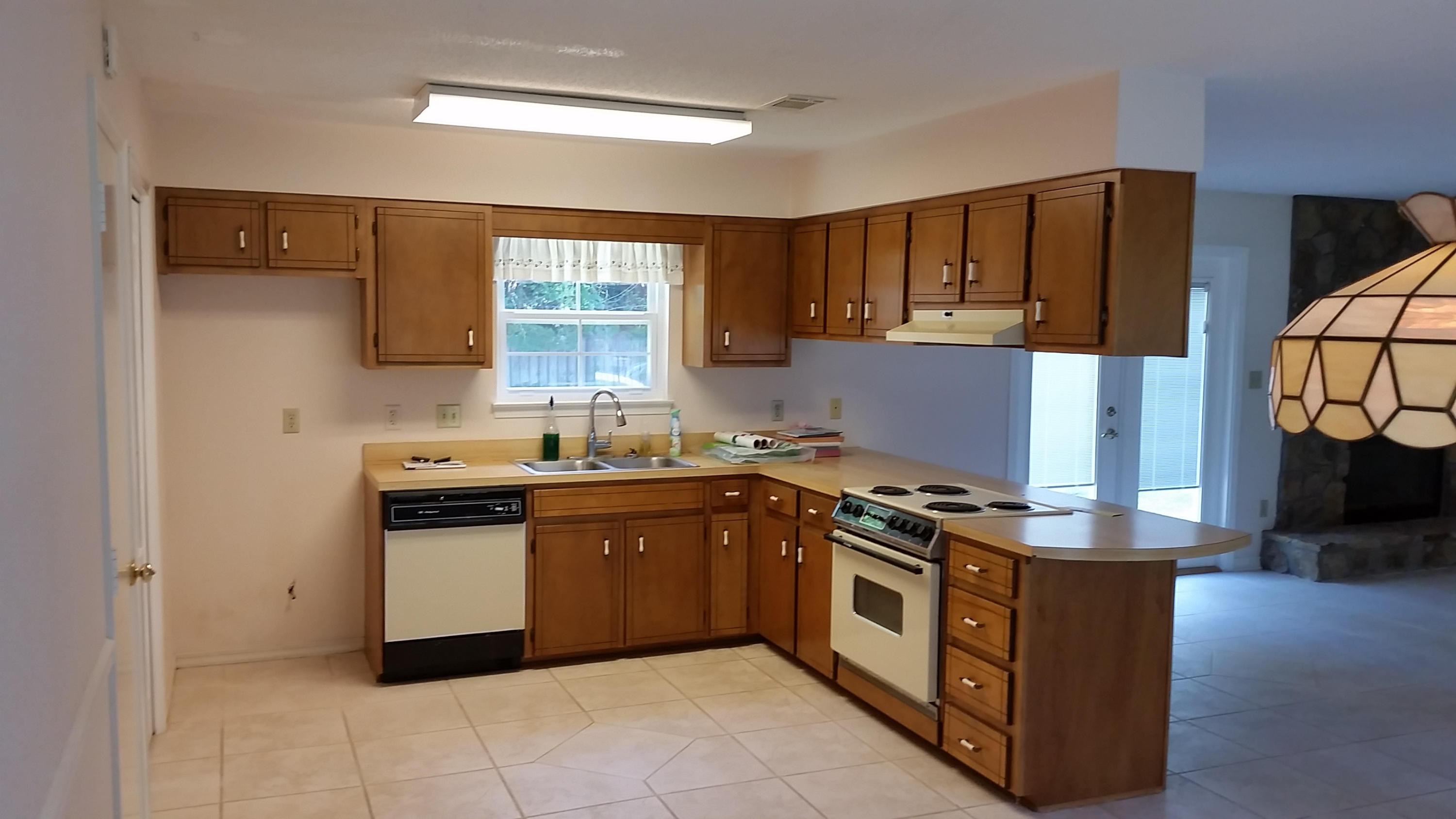 BAYOU POQUITO - Residential