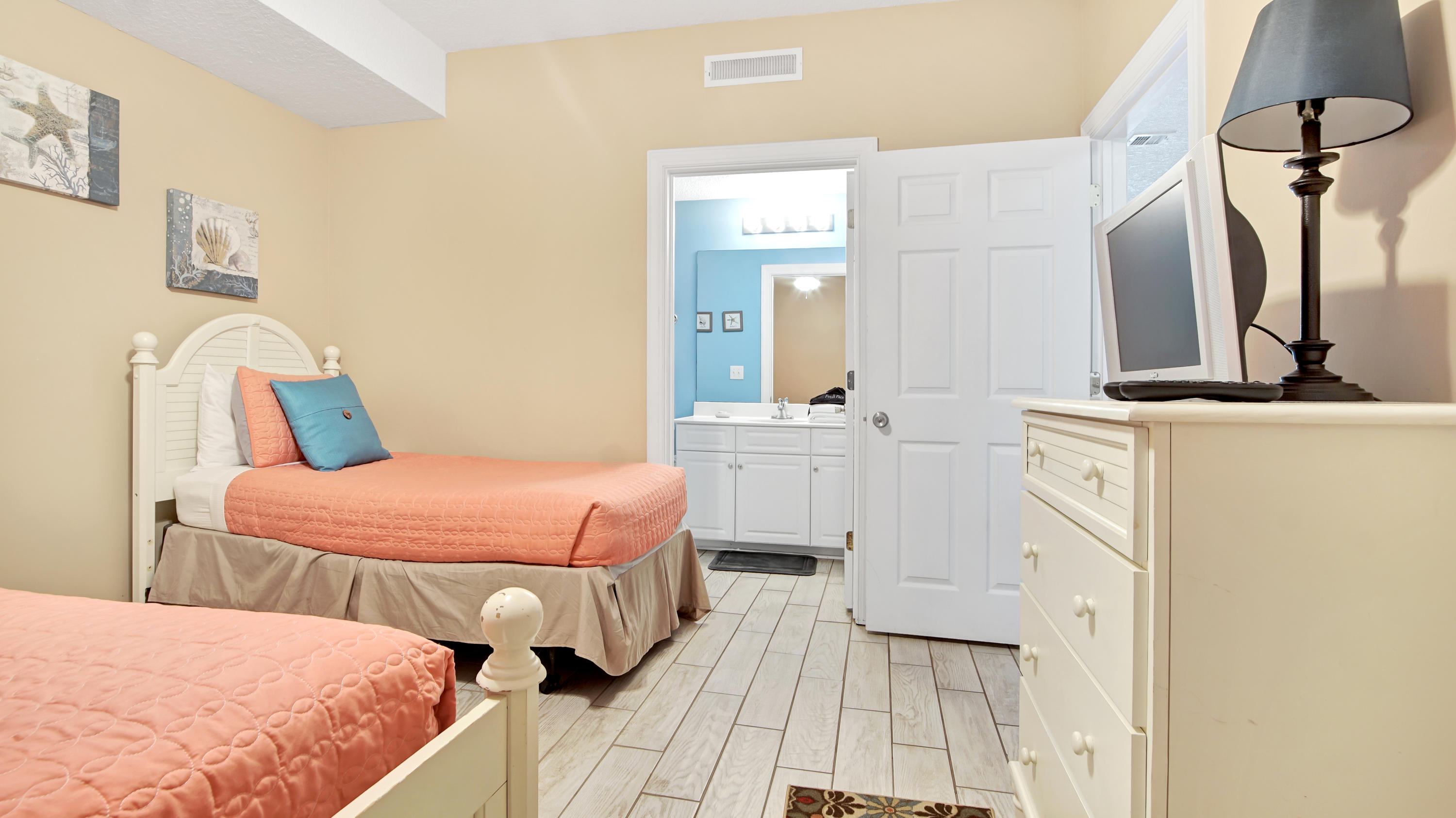 Ocean Ritz - Residential