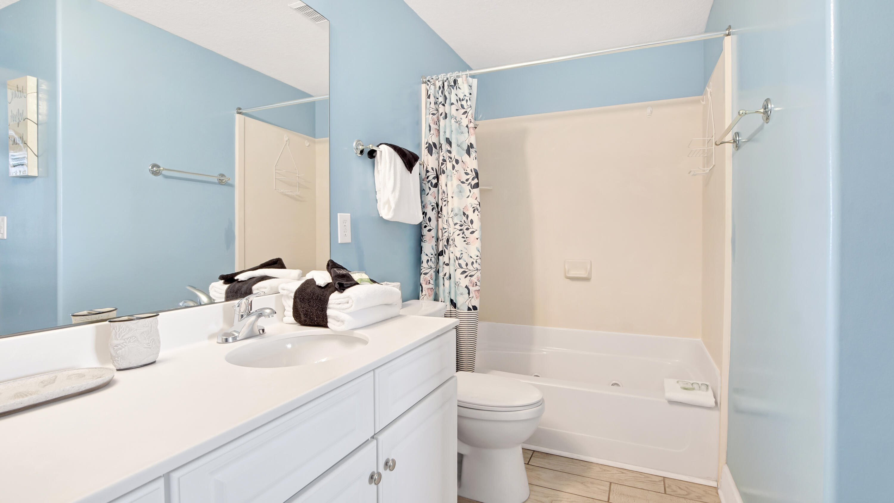 Ocean Ritz - Residential