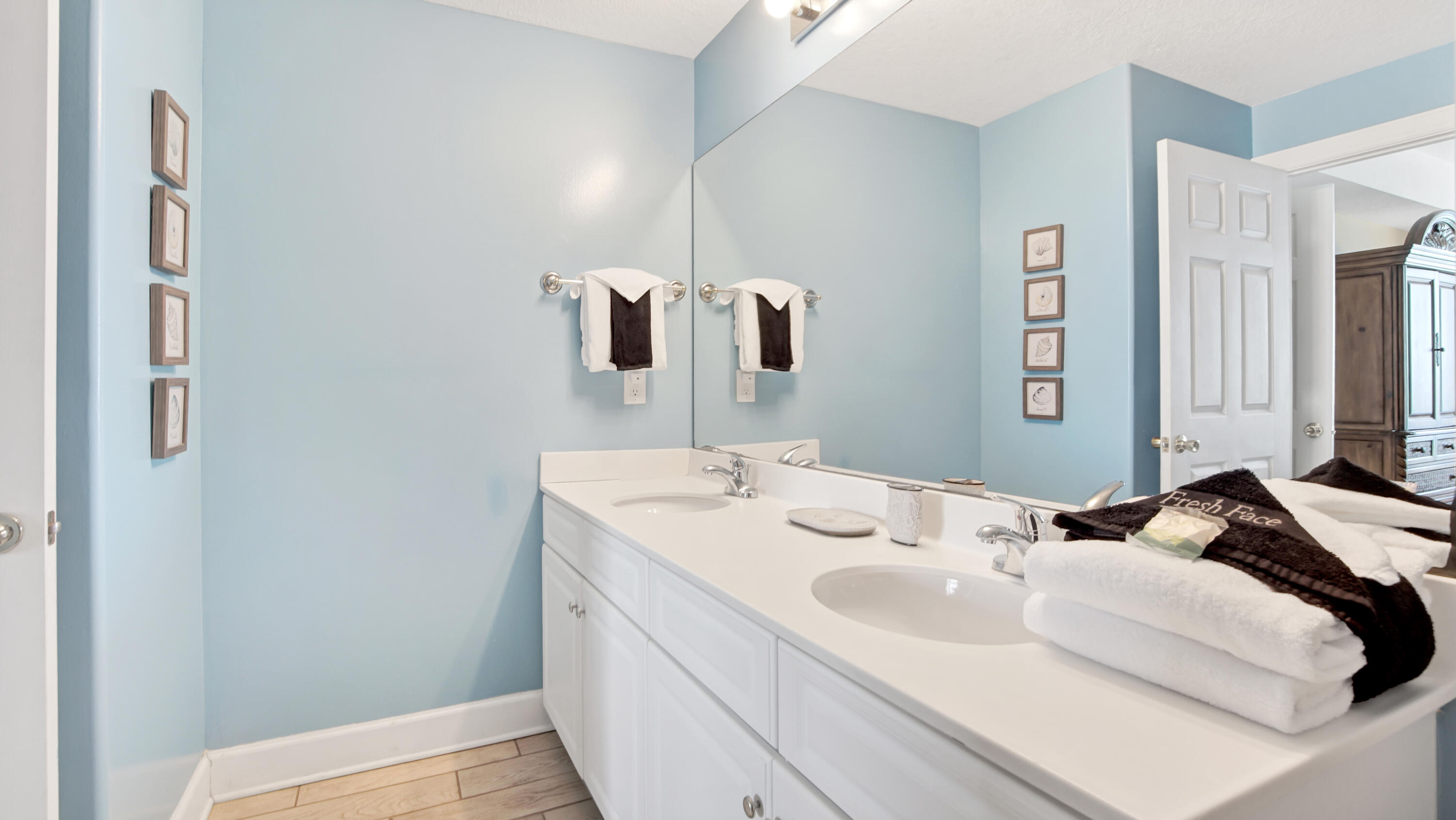 Ocean Ritz - Residential