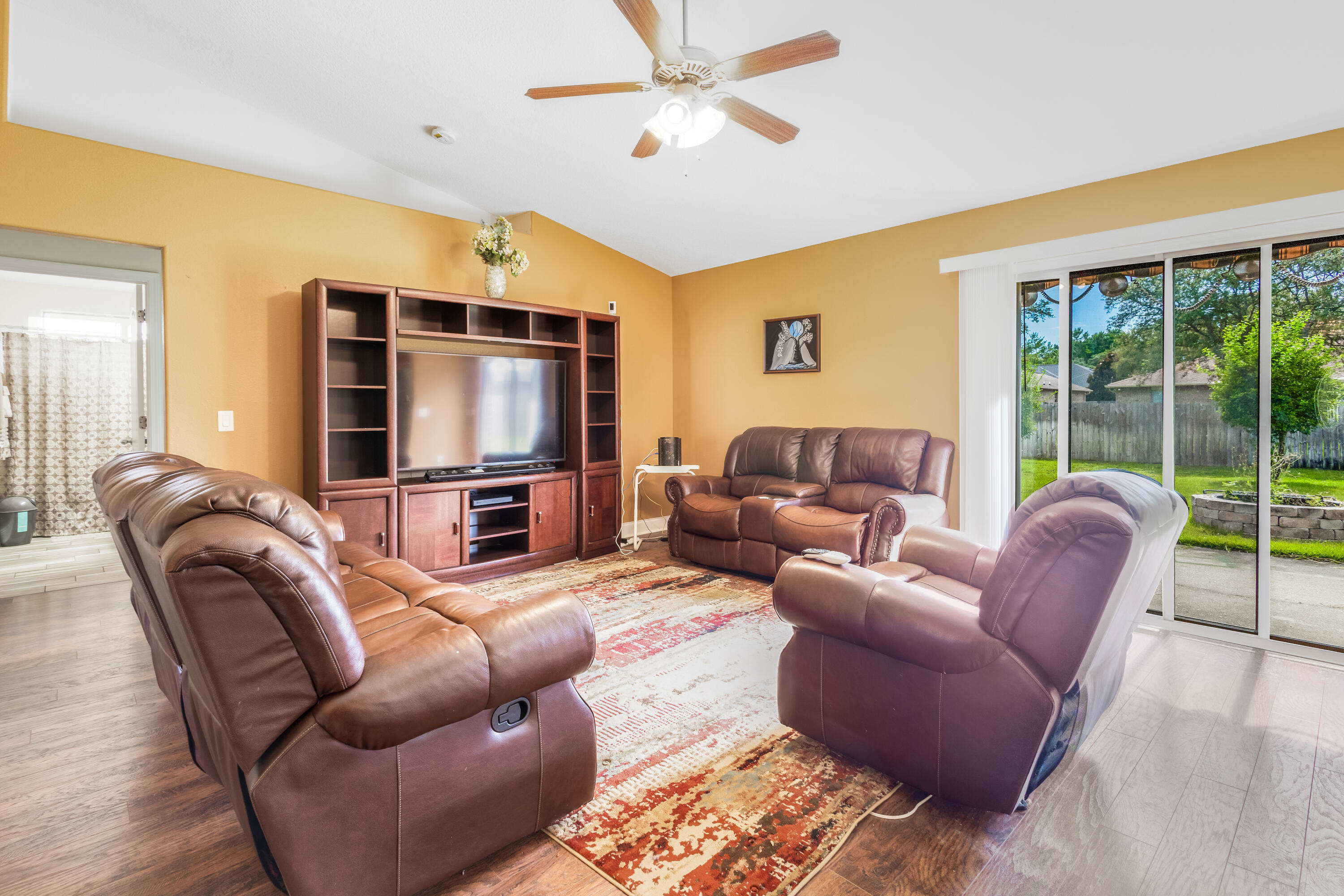 HARVELLS CROSSING - Residential