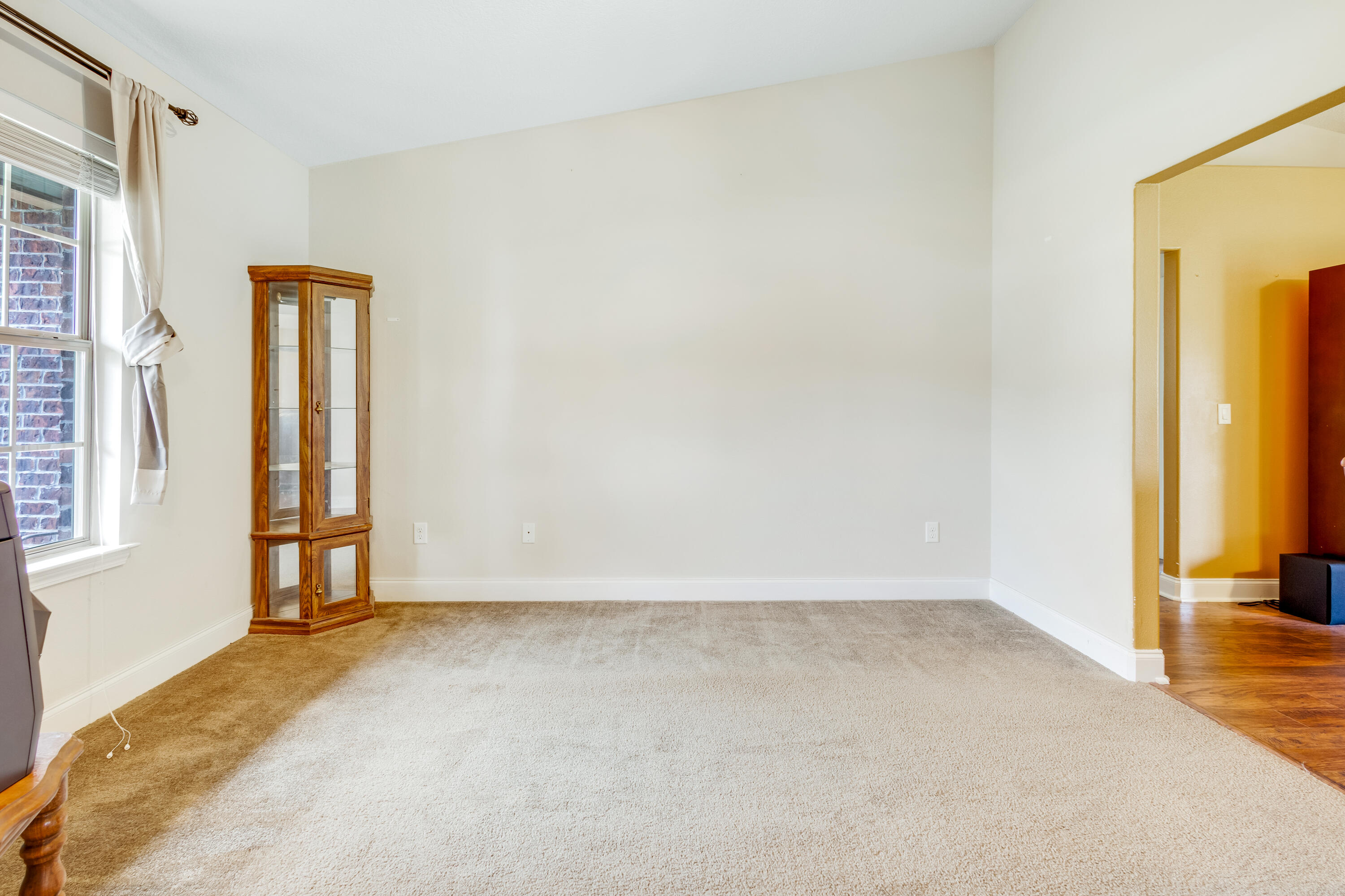 HARVELLS CROSSING - Residential