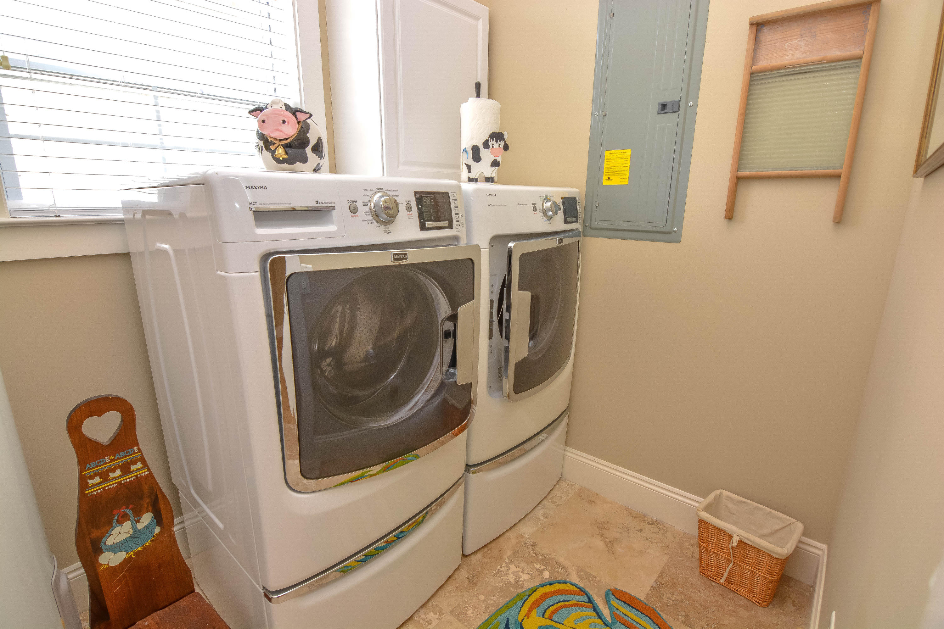 TURTLE COVE - Residential