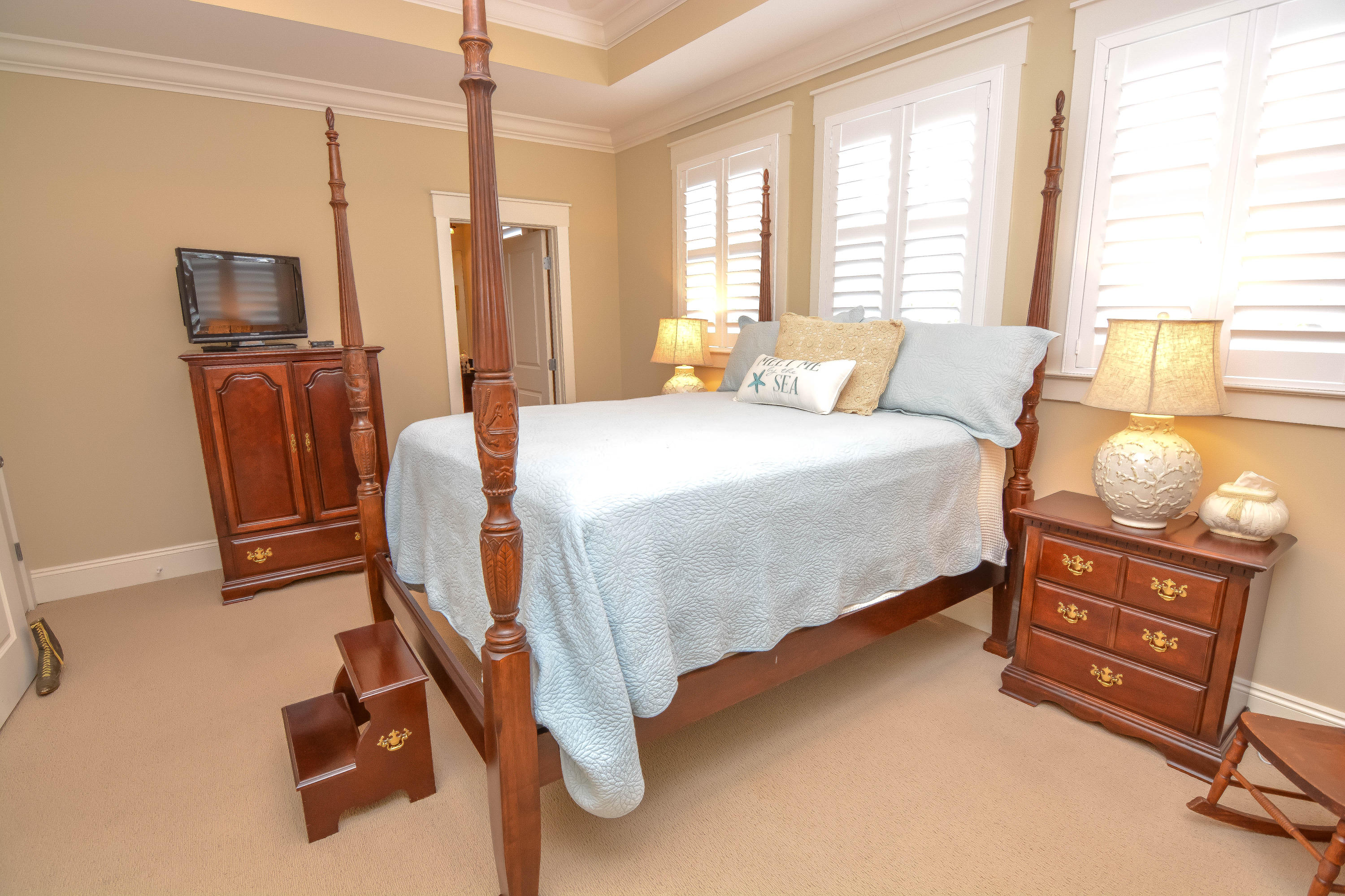 TURTLE COVE - Residential