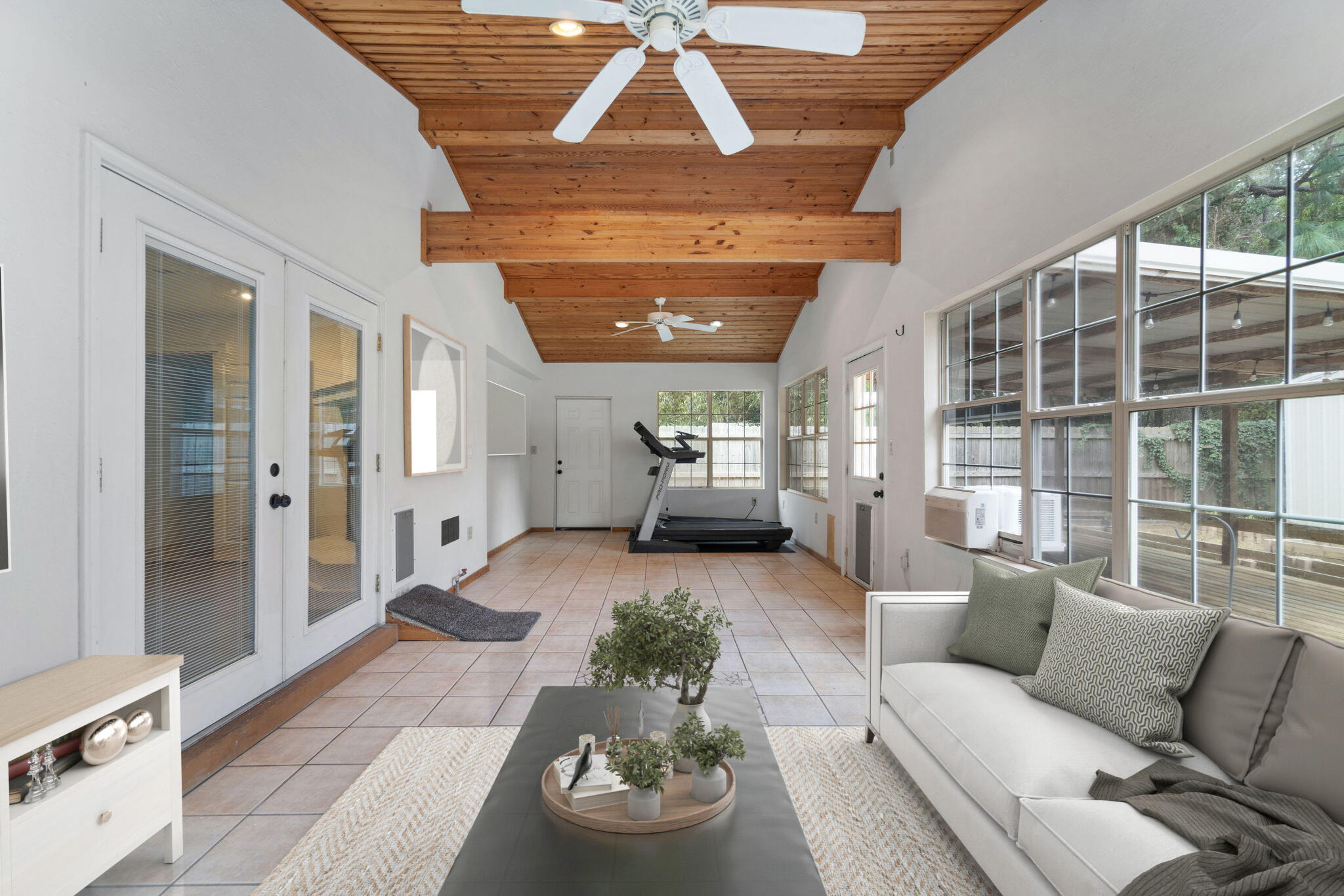 WINTHROP PLACE 1ST ADDN - Residential