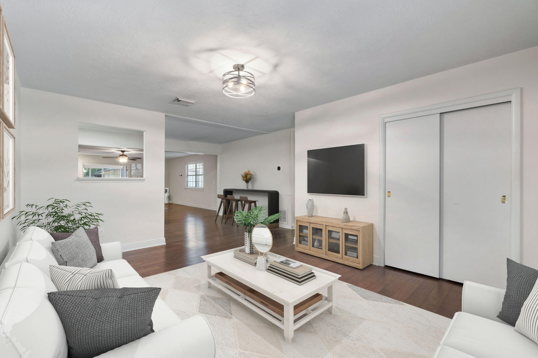 WINTHROP PLACE 1ST ADDN - Residential