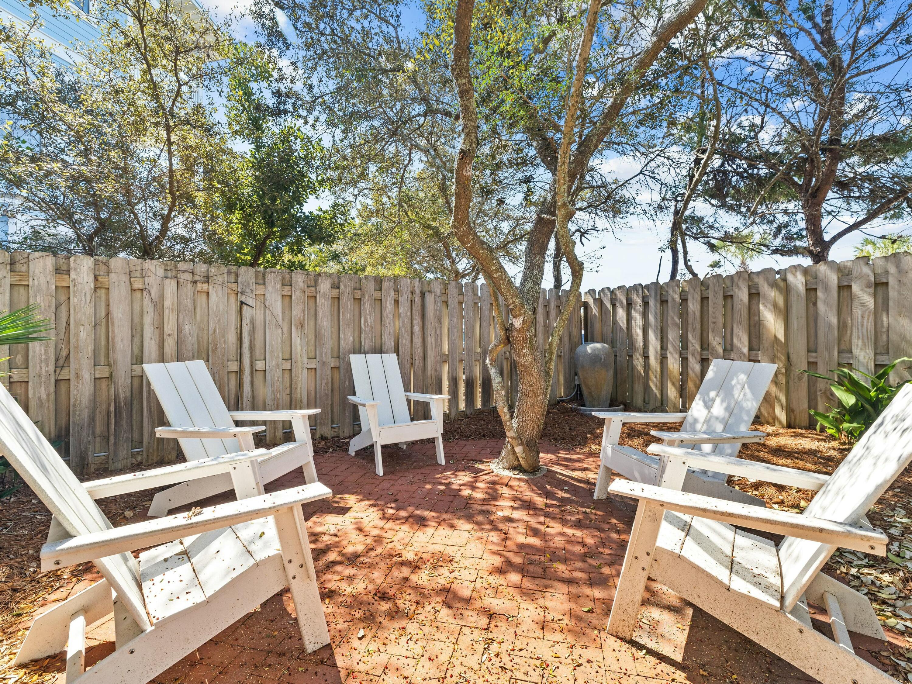 OLD FLORIDA BEACH - Residential