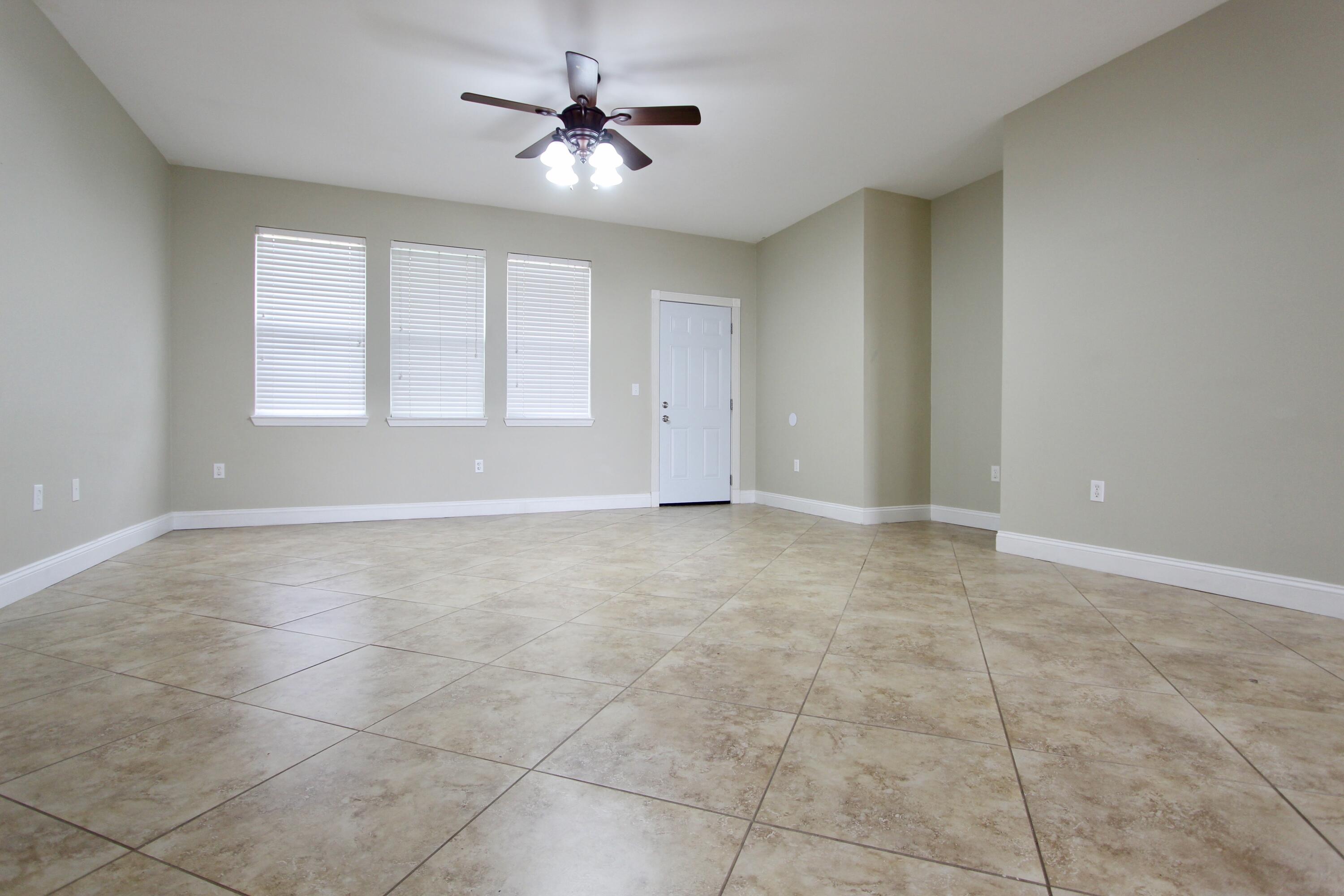 SANDY RIDGE ESTATES - Residential