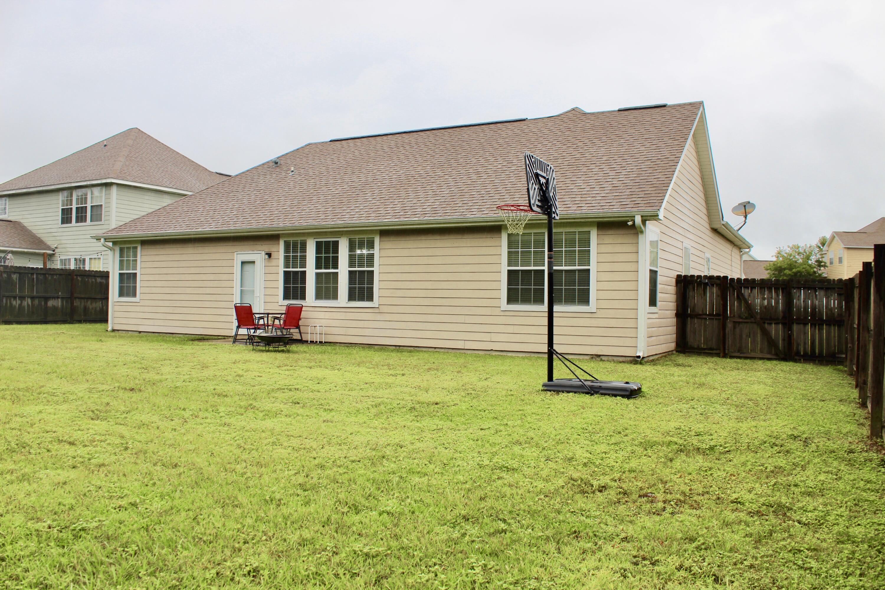 SANDY RIDGE ESTATES - Residential
