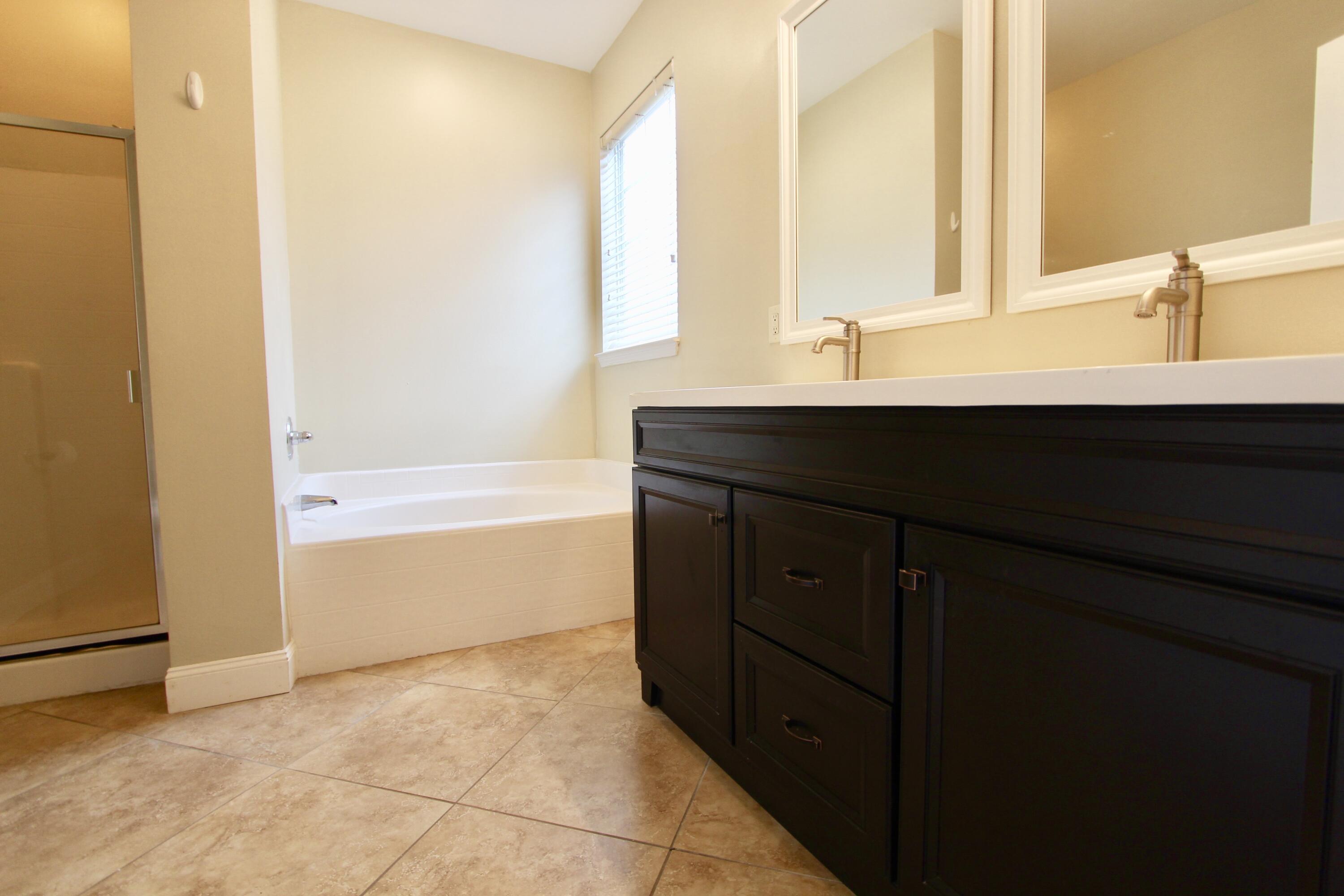 SANDY RIDGE ESTATES - Residential