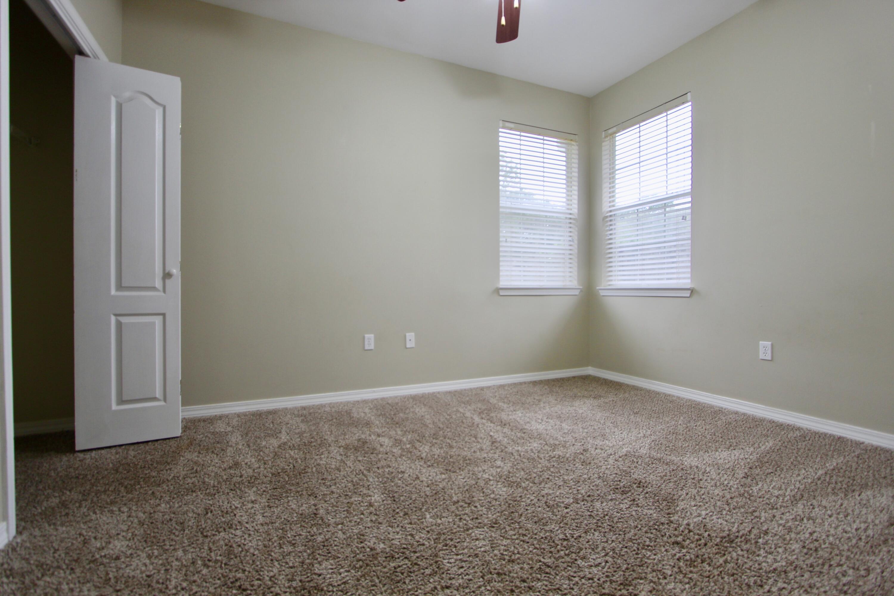 SANDY RIDGE ESTATES - Residential