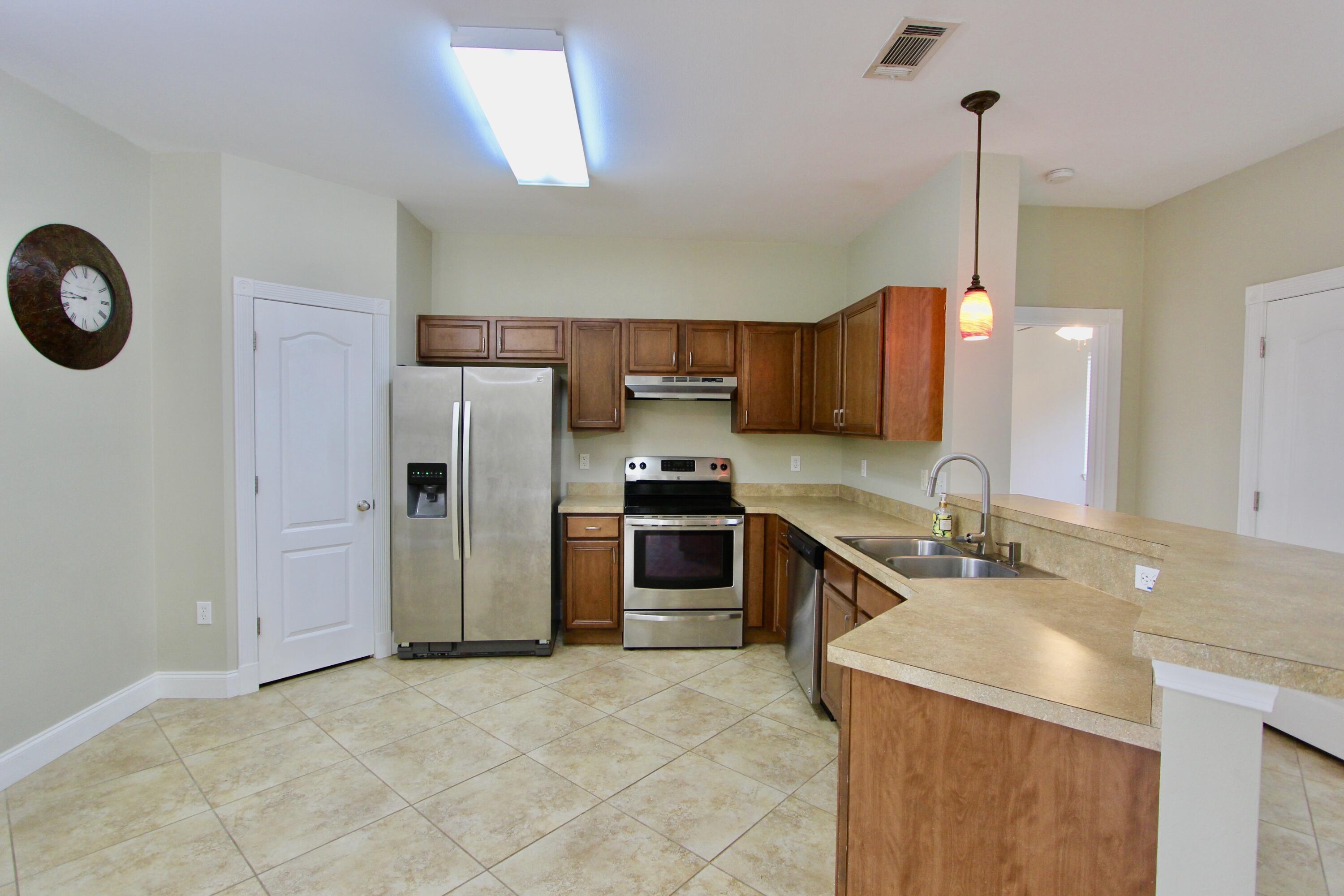 SANDY RIDGE ESTATES - Residential
