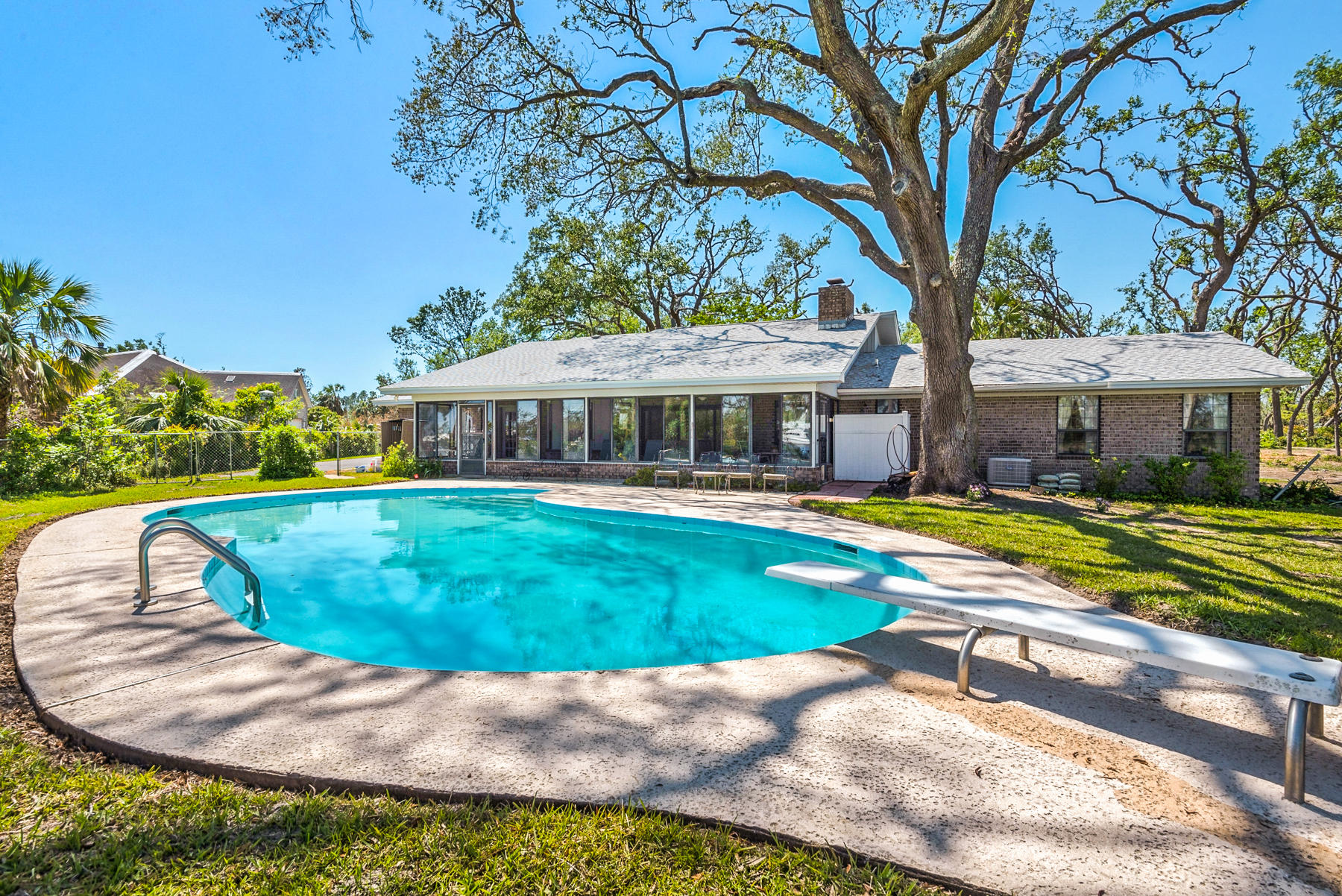 NO RECORDED SUBDIVISION - Residential