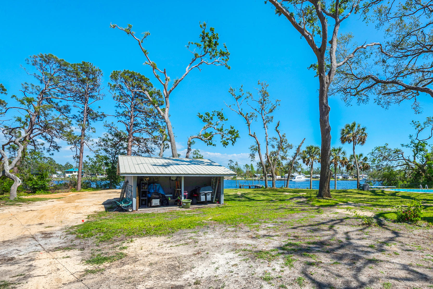 NO RECORDED SUBDIVISION - Residential