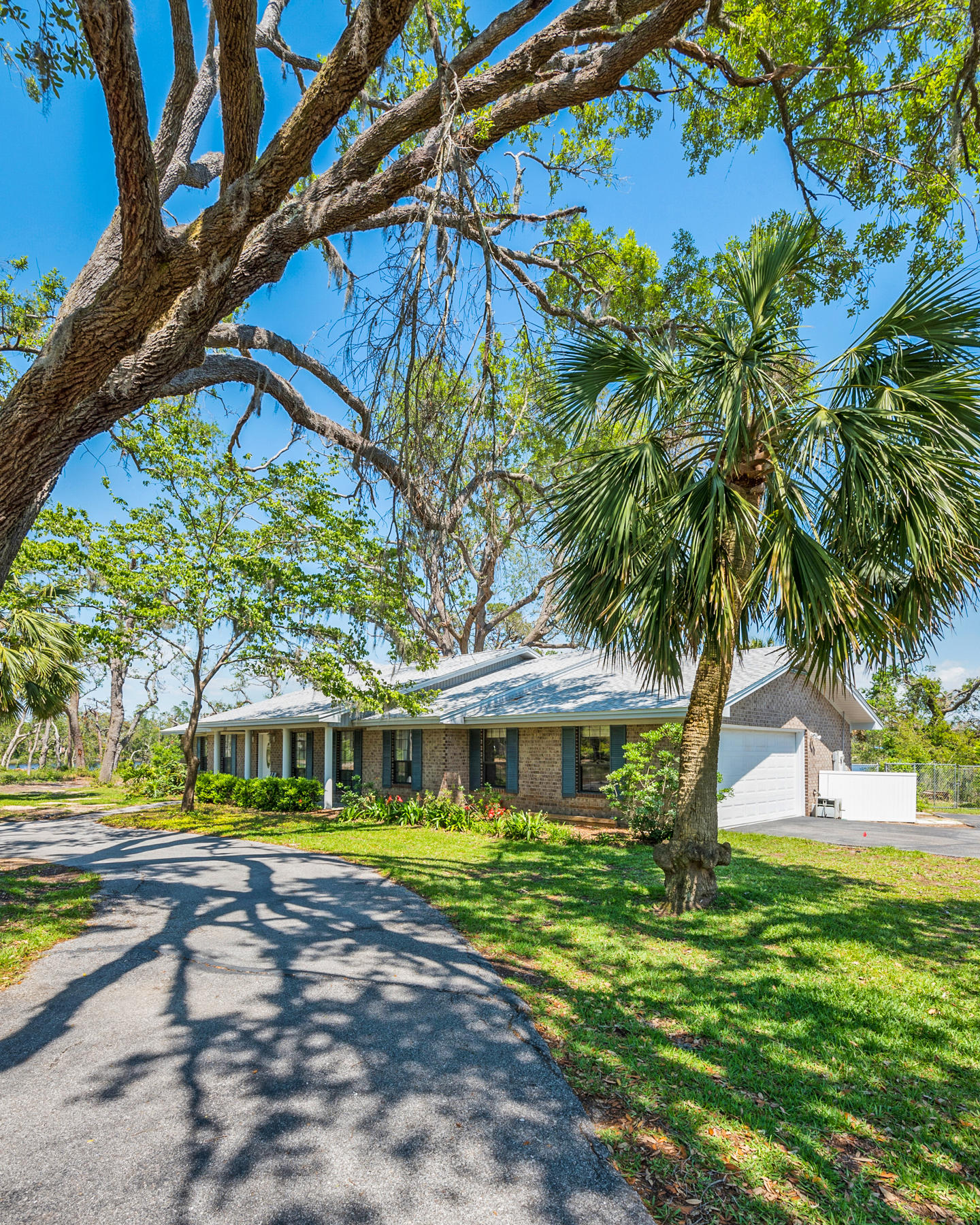 NO RECORDED SUBDIVISION - Residential