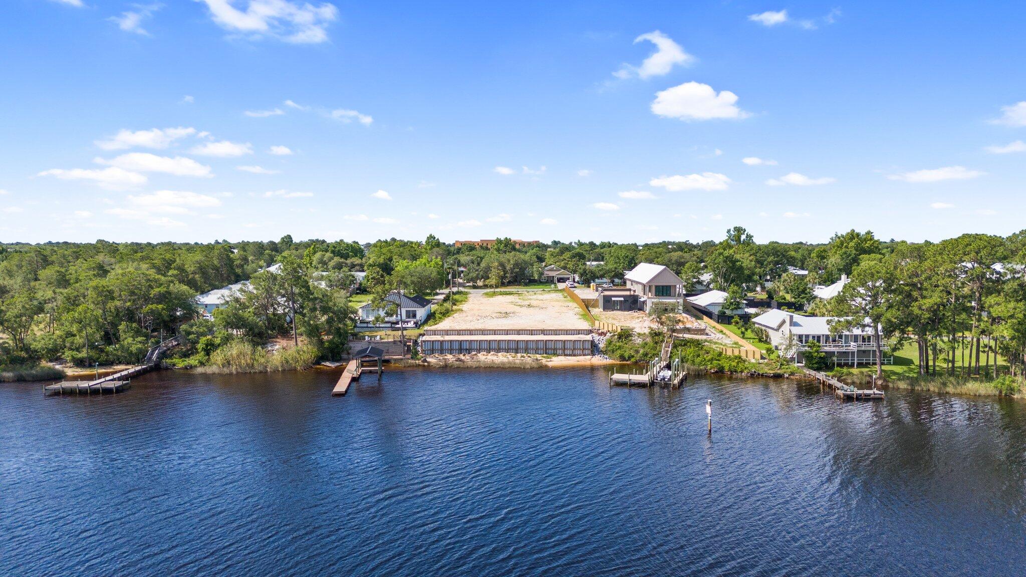 22120 Lakeview Drive