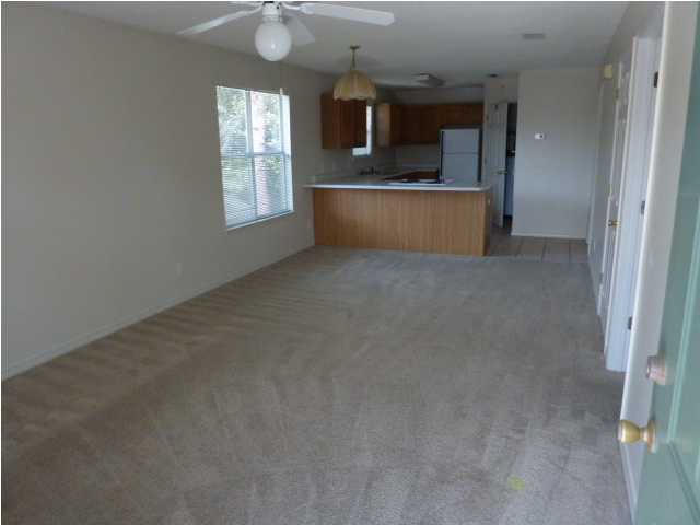 FLOROSA DEL MAR - Residential Lease
