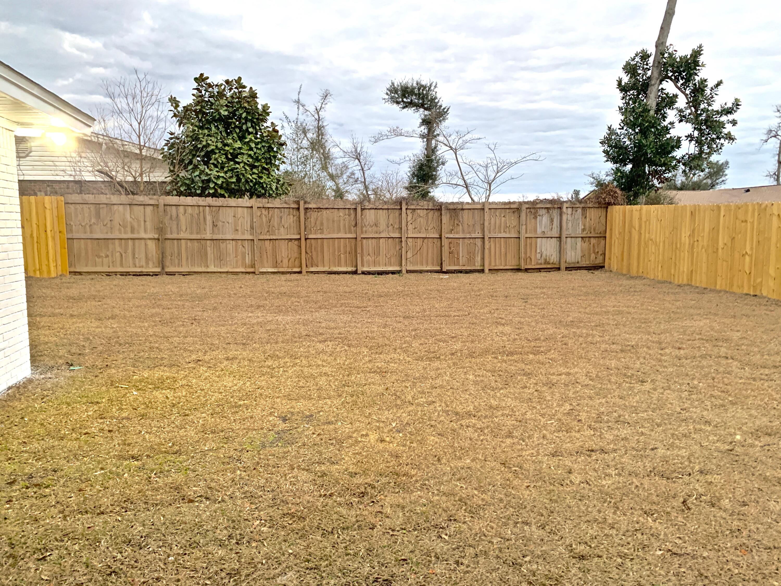 Lannie Rowe Lake Estates - Residential