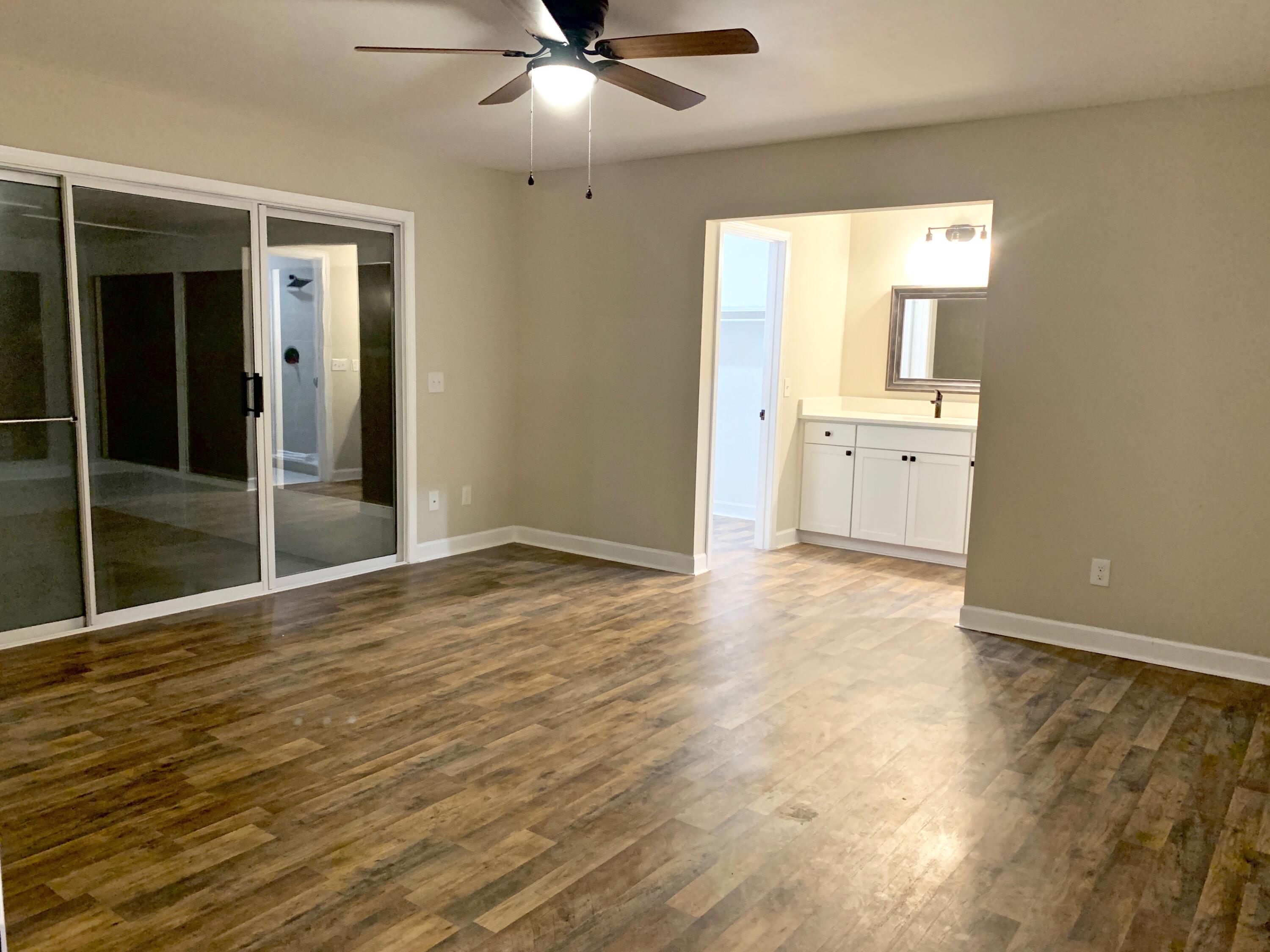 Lannie Rowe Lake Estates - Residential