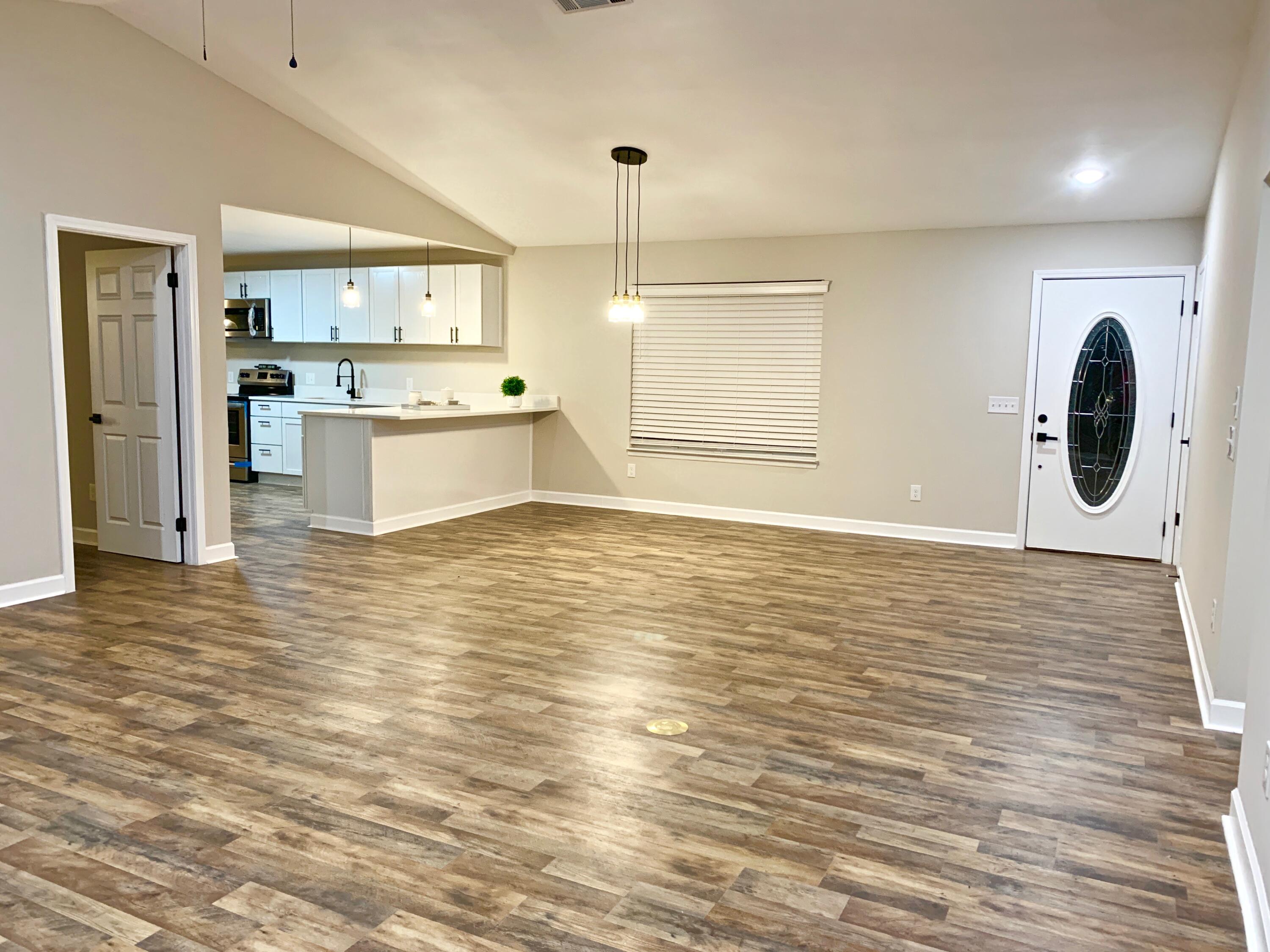 Lannie Rowe Lake Estates - Residential