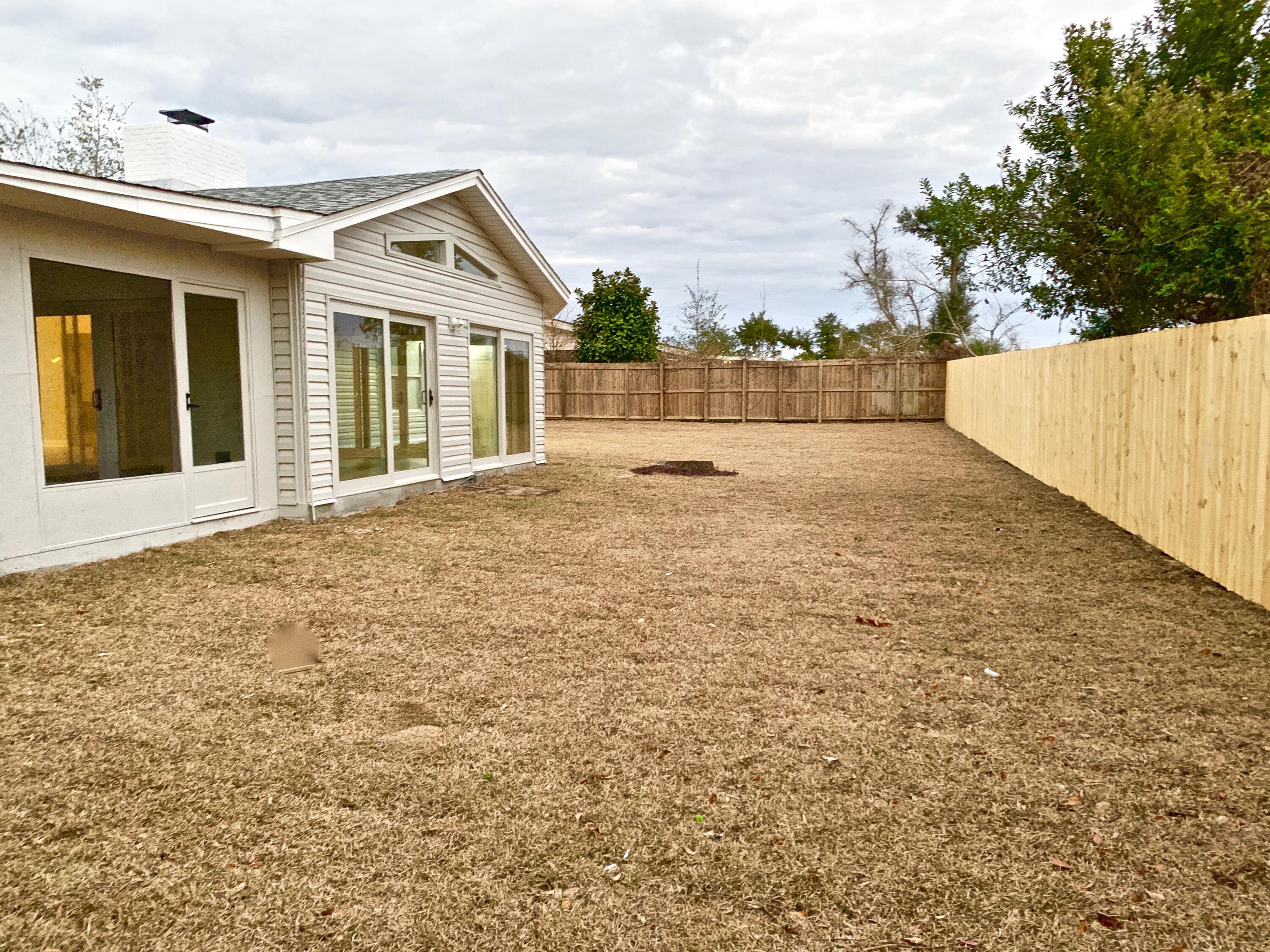 Lannie Rowe Lake Estates - Residential