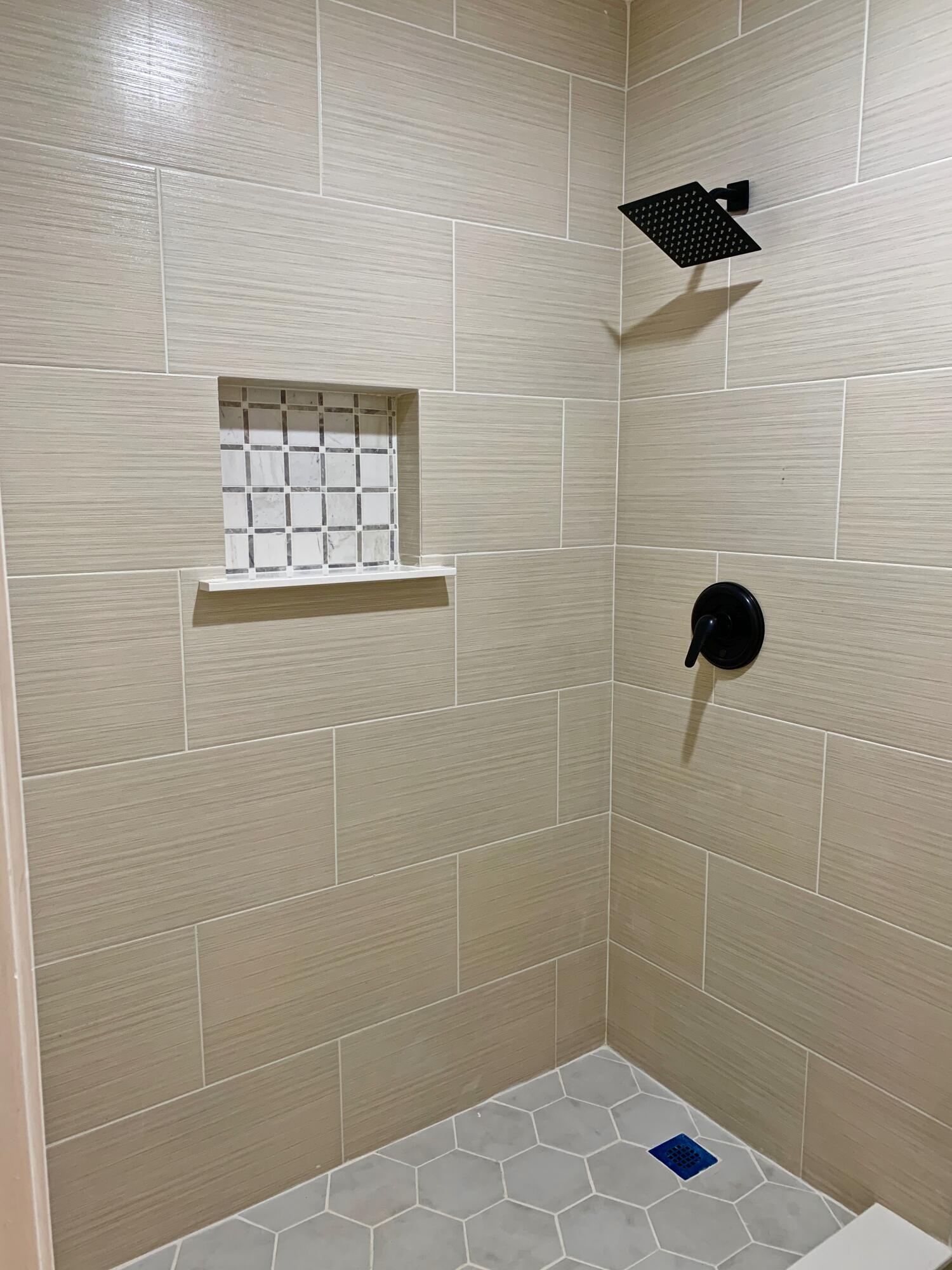 Lannie Rowe Lake Estates - Residential