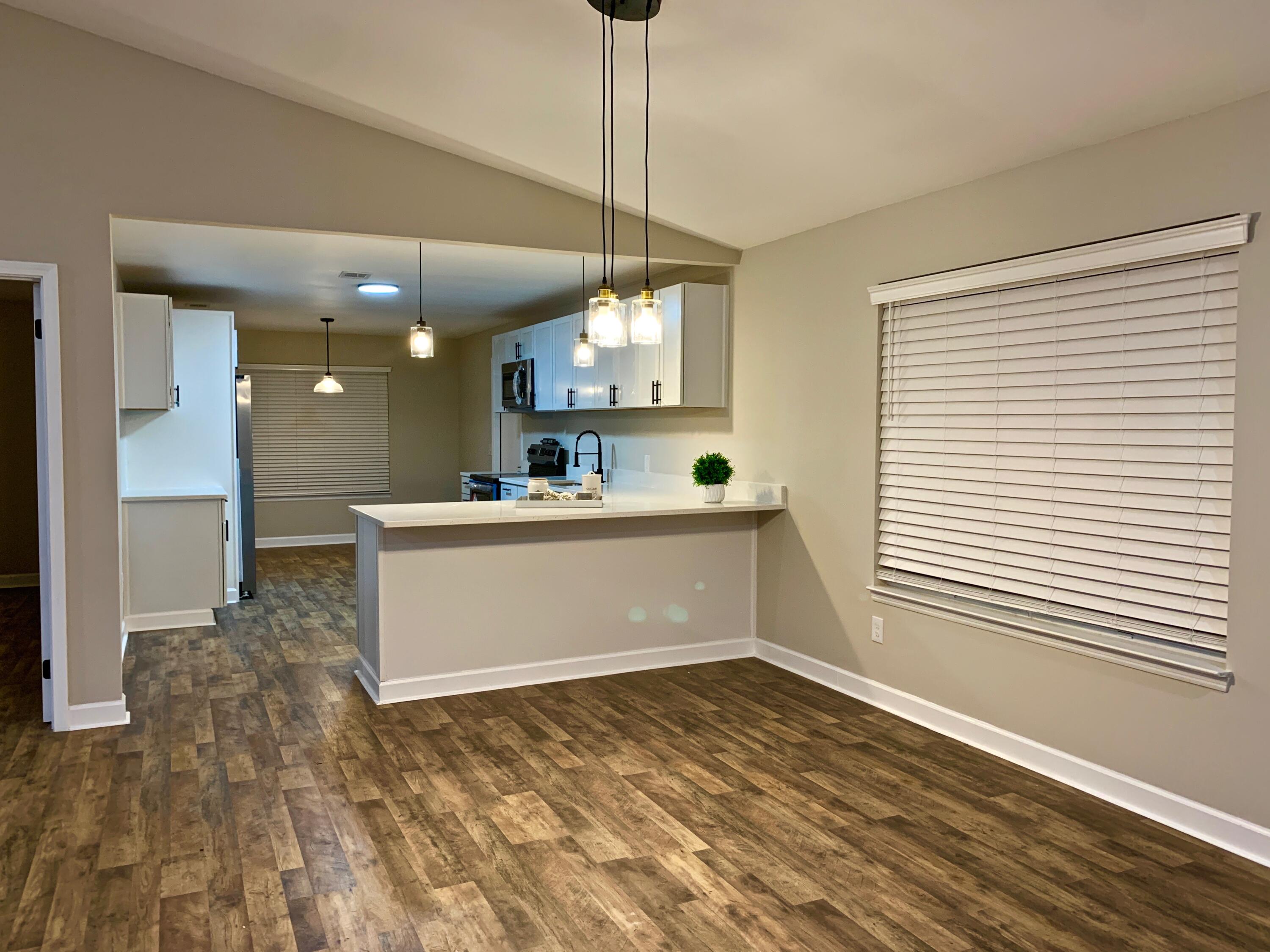 Lannie Rowe Lake Estates - Residential