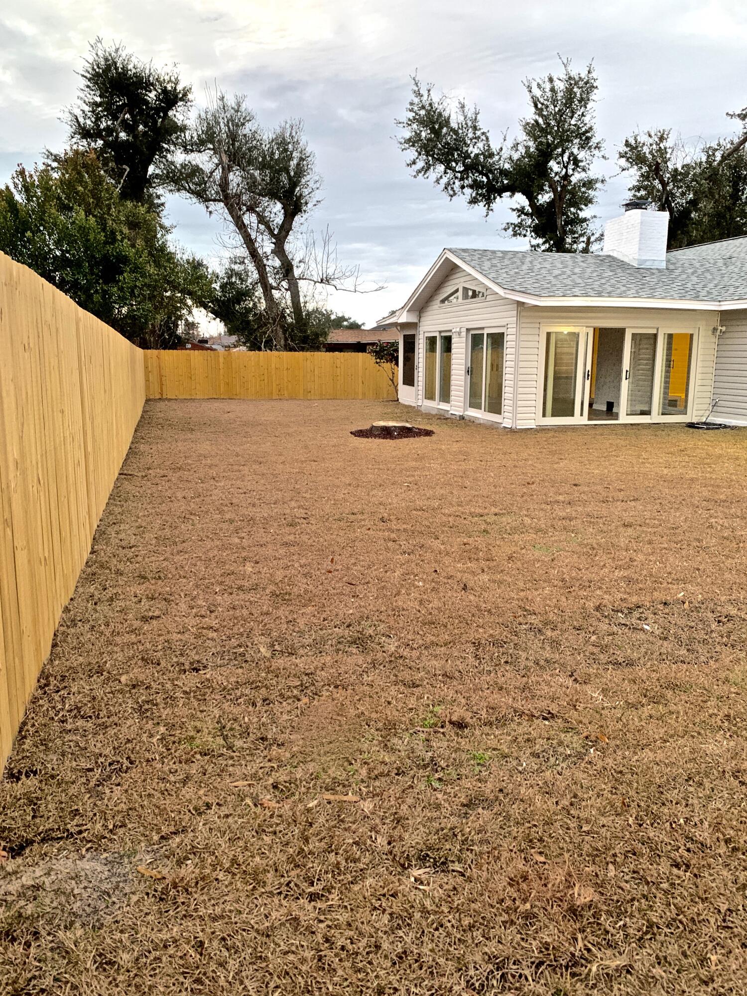 Lannie Rowe Lake Estates - Residential