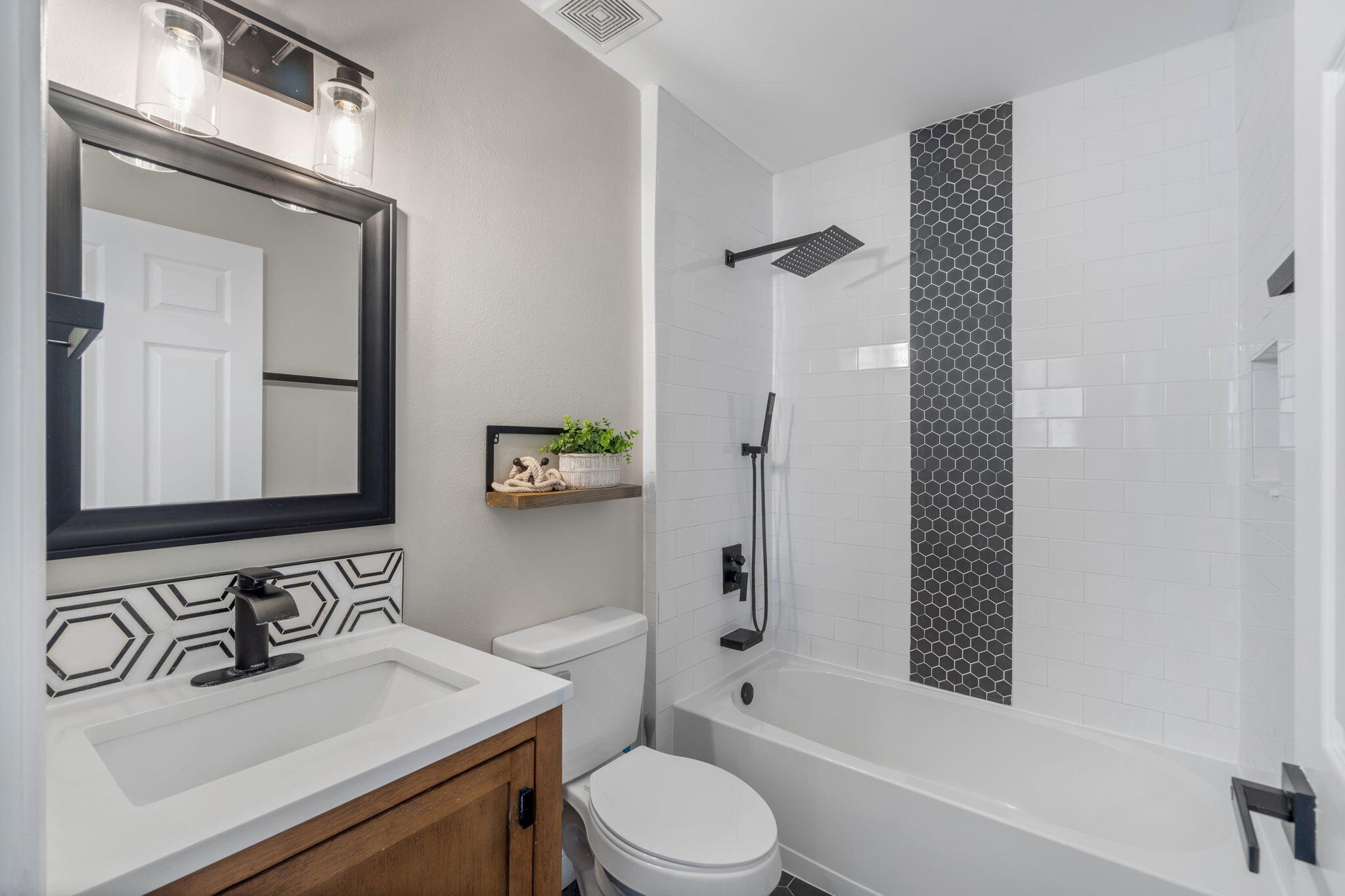 WESTVIEW ESTATES PH 3 - Residential