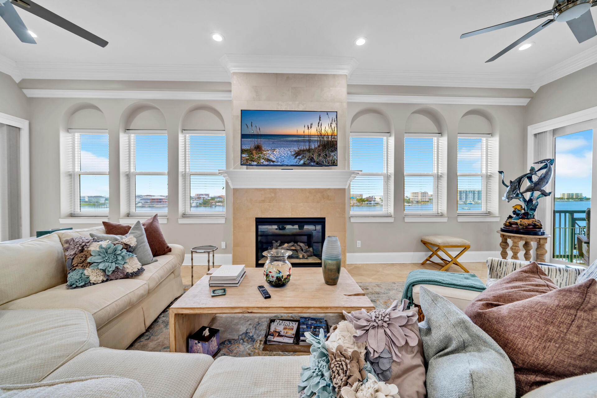 TRANQUIL HARBOR - Residential