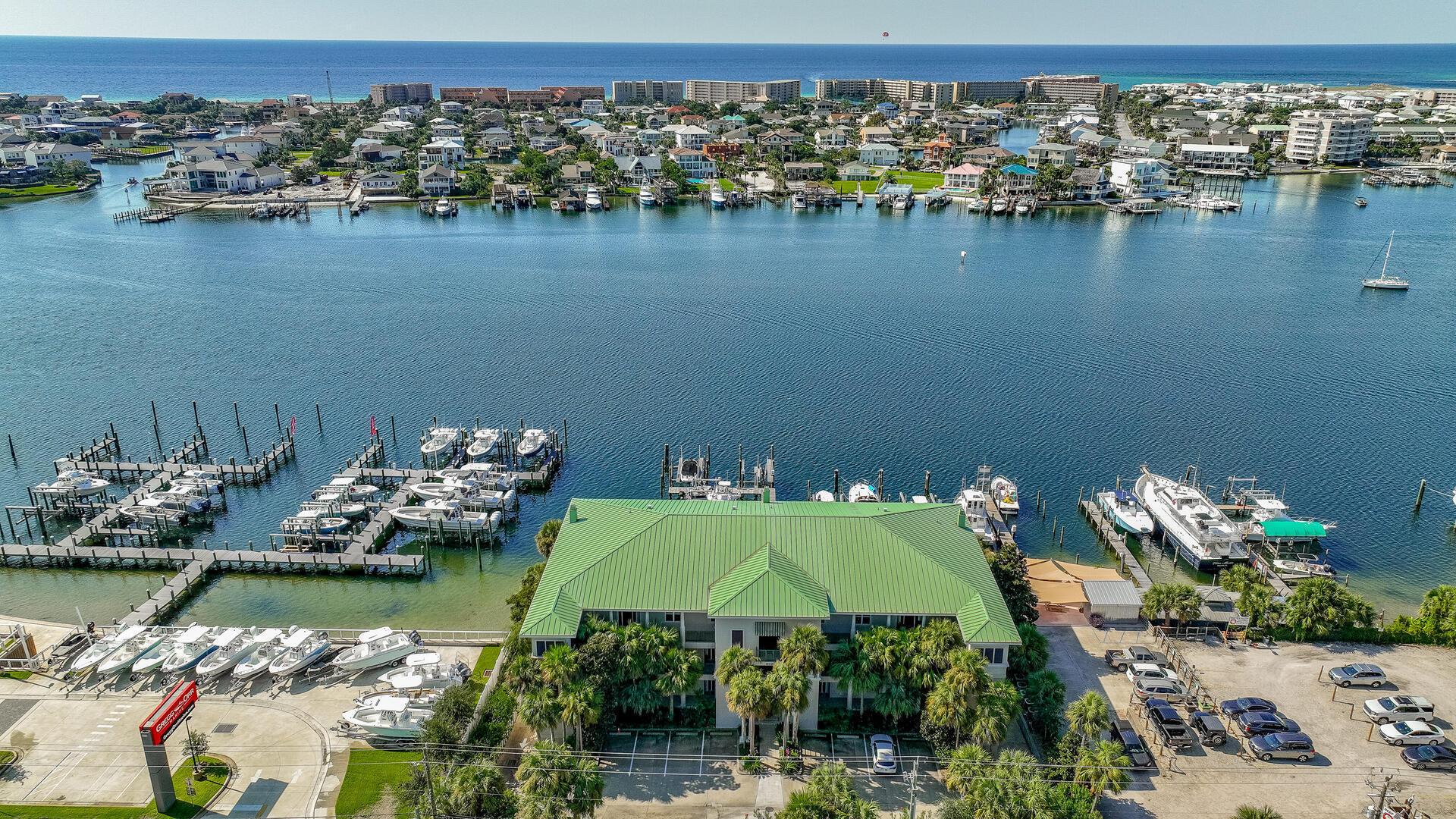 TRANQUIL HARBOR - Residential