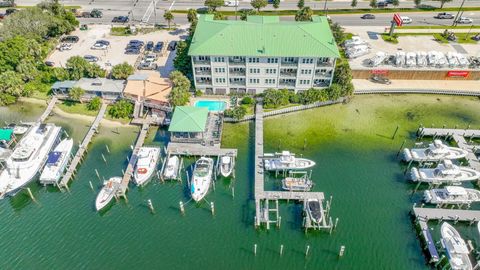 Photo of 602 Harbor Boulevard #UNIT 302, Destin, FL 32541 (MLS # 993470)