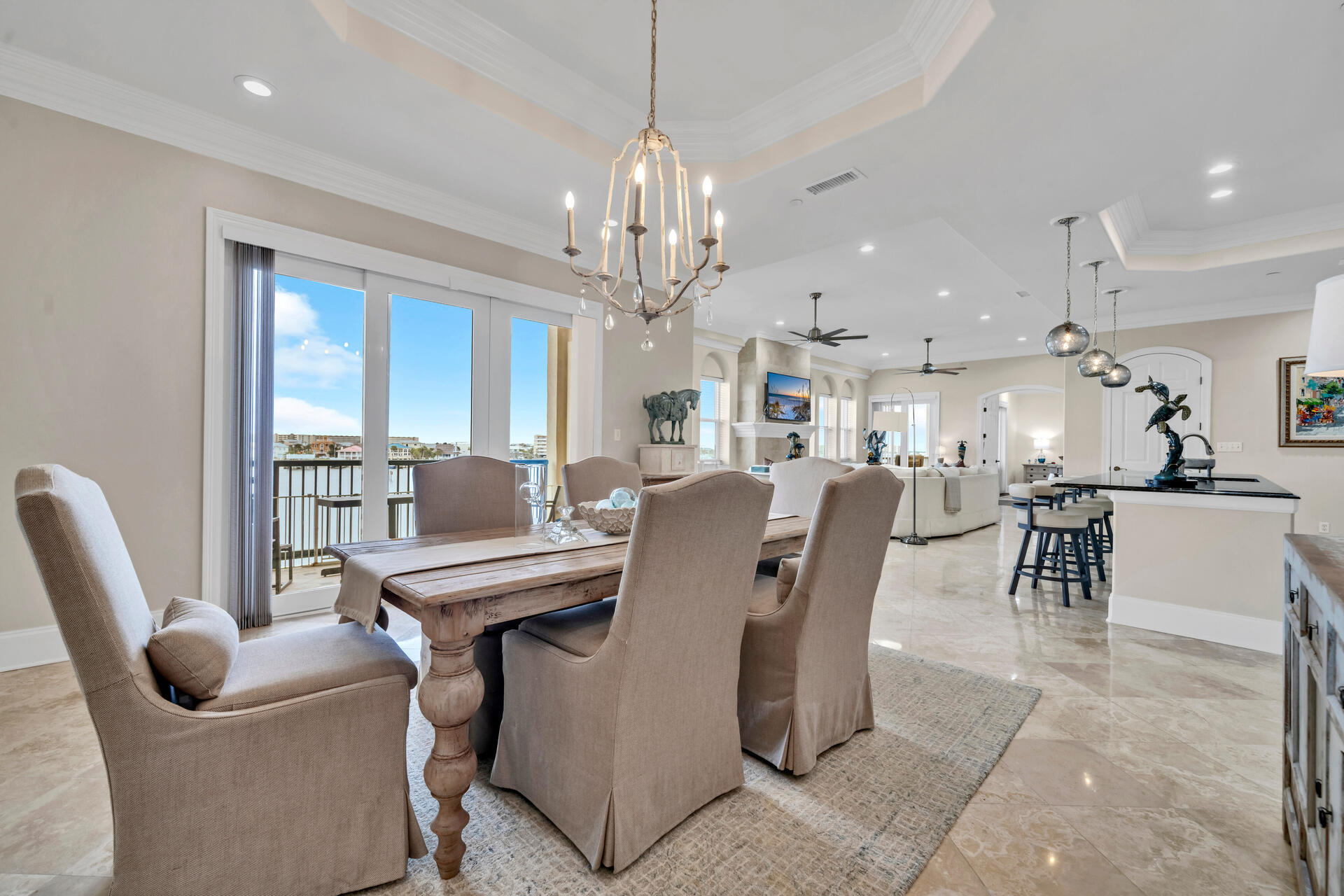 TRANQUIL HARBOR - Residential