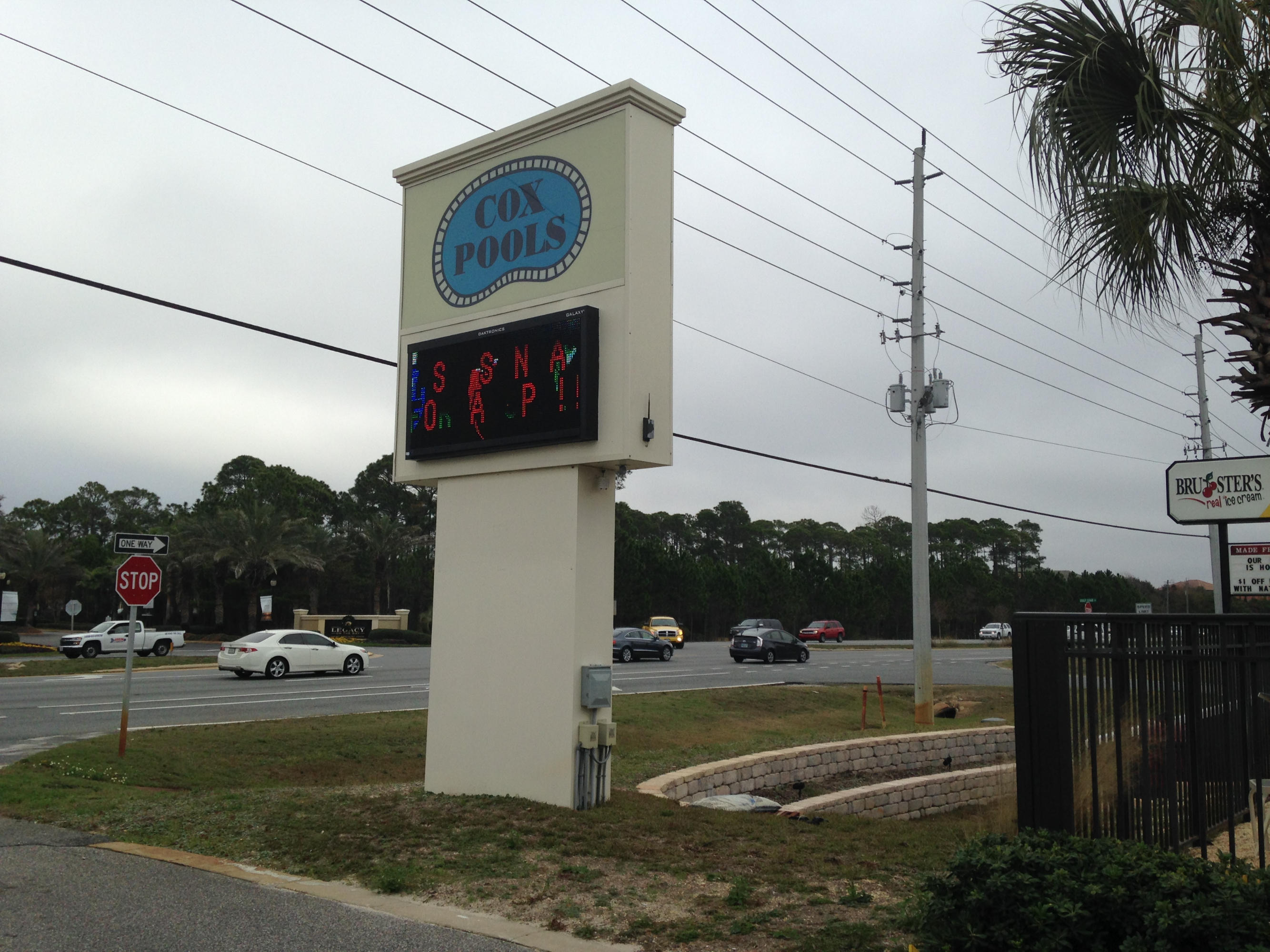 Lease this amazing location in Destin. Currently Cox Pools. General warehouse space is (21' x 30') for 660 sq ft. Showroom is (90' x 30') and spacious at 2,700 sq ft. Small office (12' x 15') for 168 sq ft. Totaling +/- 3528 sq ft. Office and showroom area include 2 bathrooms. Warehouse has a (10' x 10') roll up door to make loading and unloading easy. $4,500.00/month plus tax, 1/2 of water, garbage and electric.