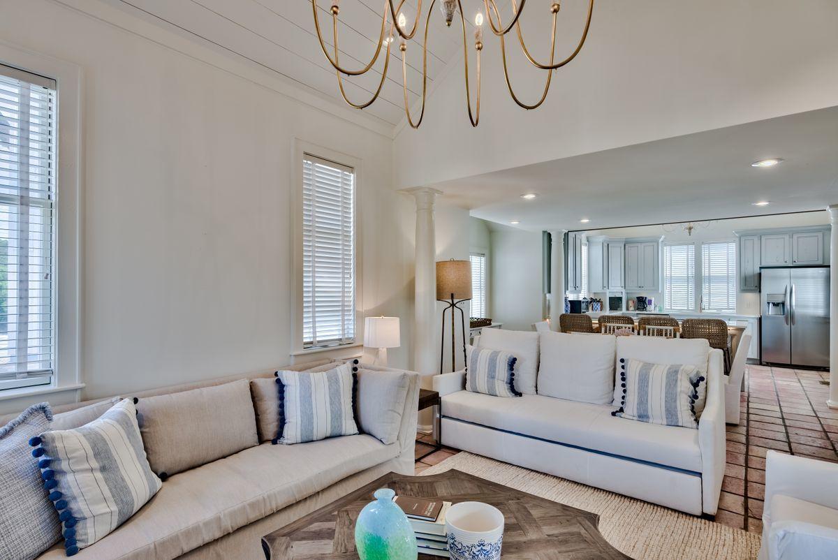 PARADISE TOO - Residential