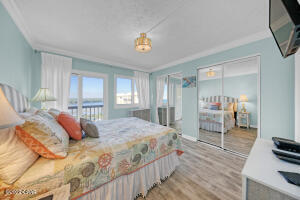 PINNACLE PORT - Residential