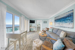 PINNACLE PORT - Residential