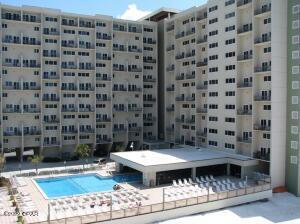PINNACLE PORT - Residential